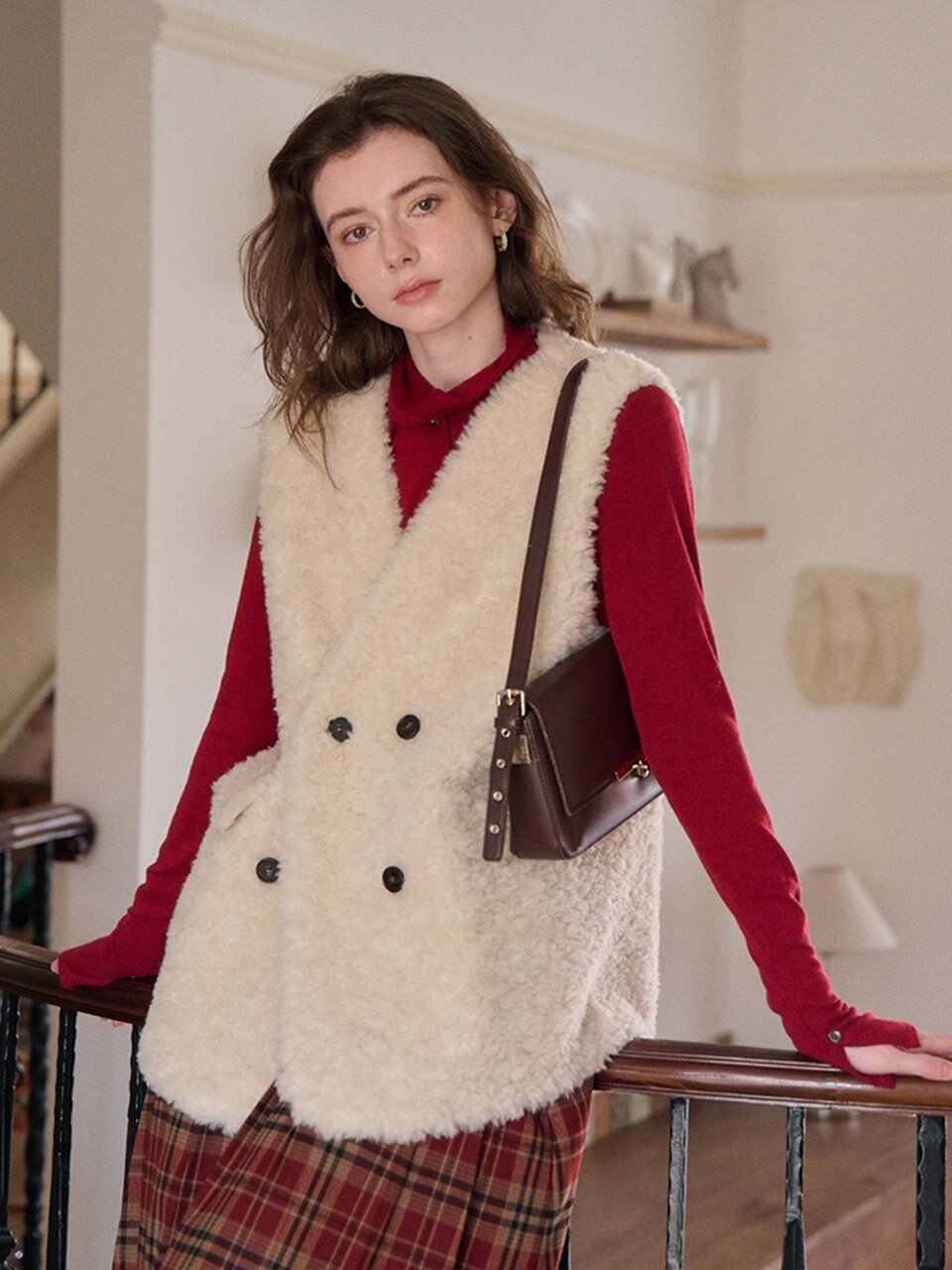 SR_V-neck fur integrated cardigan vest