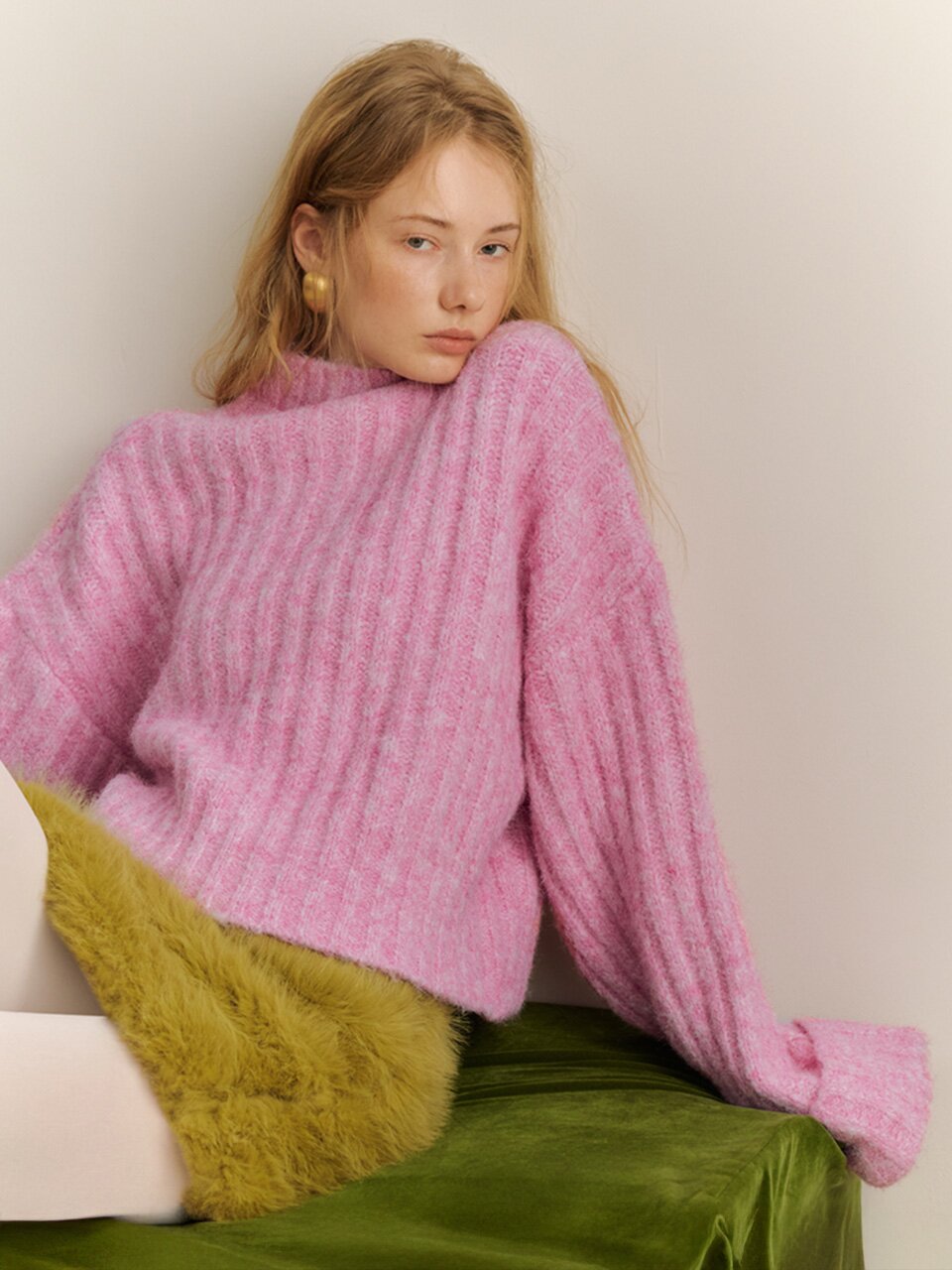 YY_High neck pit strip sweater