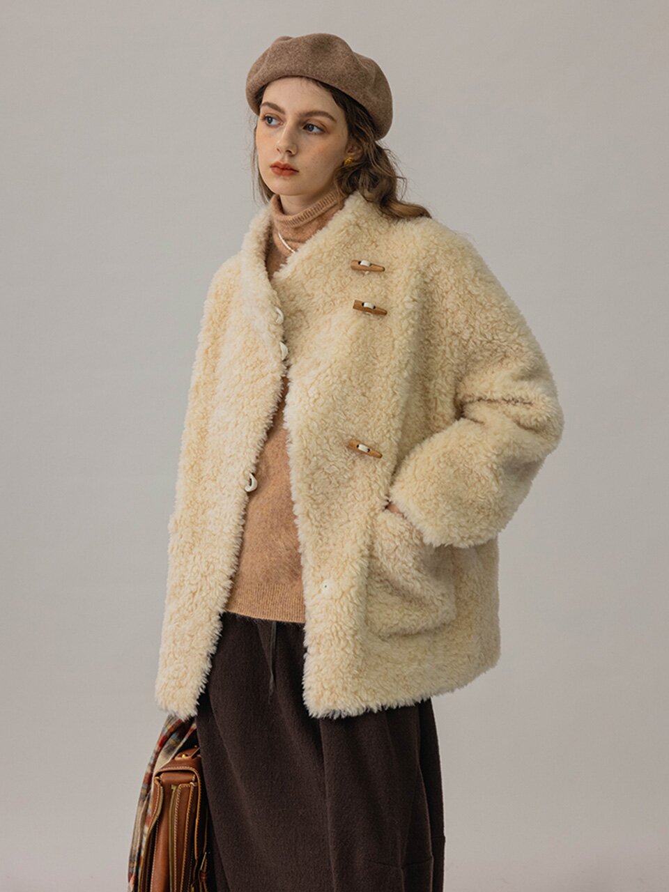 DA_Fur horn buckle jacket_2color