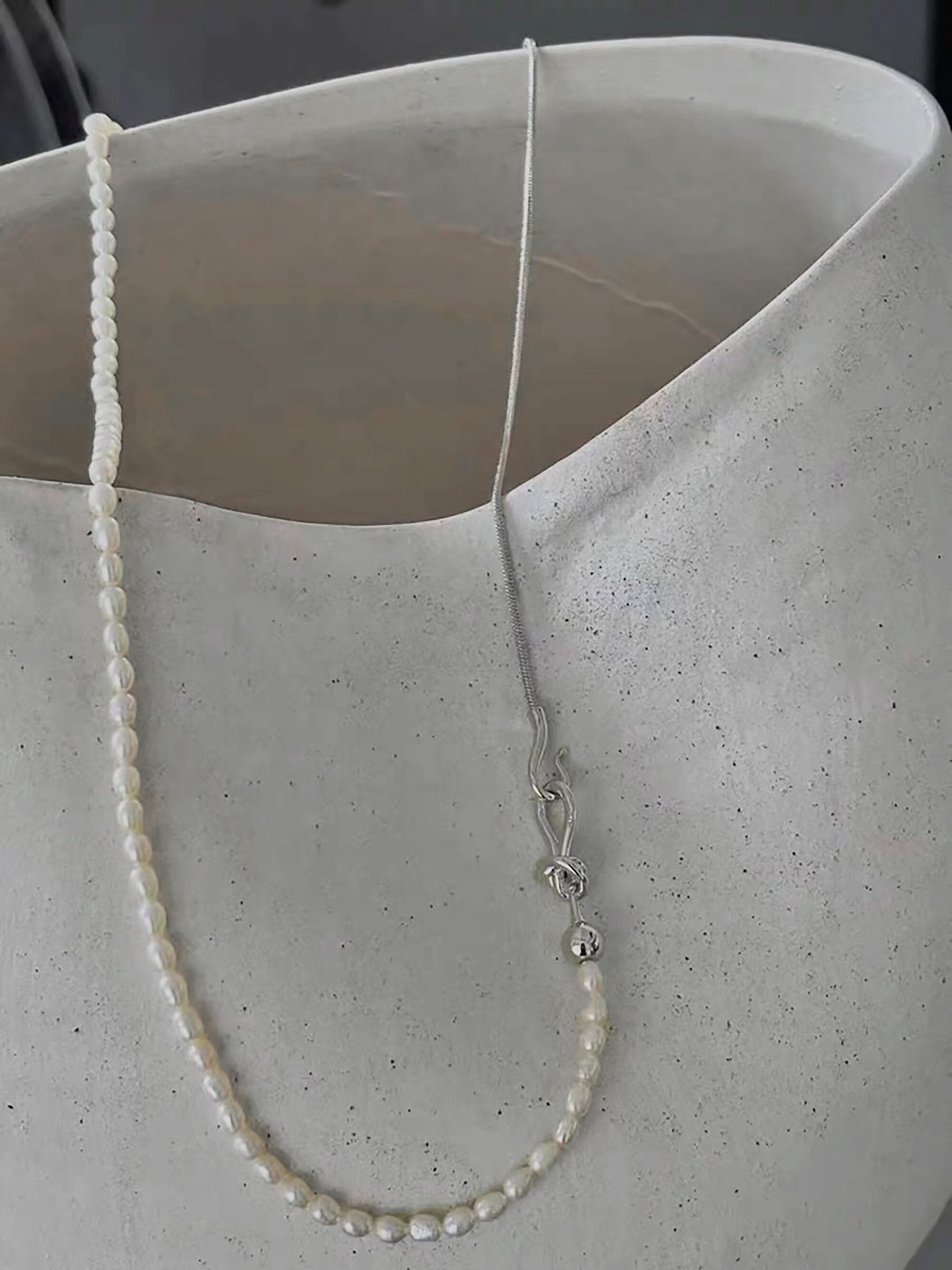 [컨젠] Allure Long Necklace 알루어 롱 네크리스