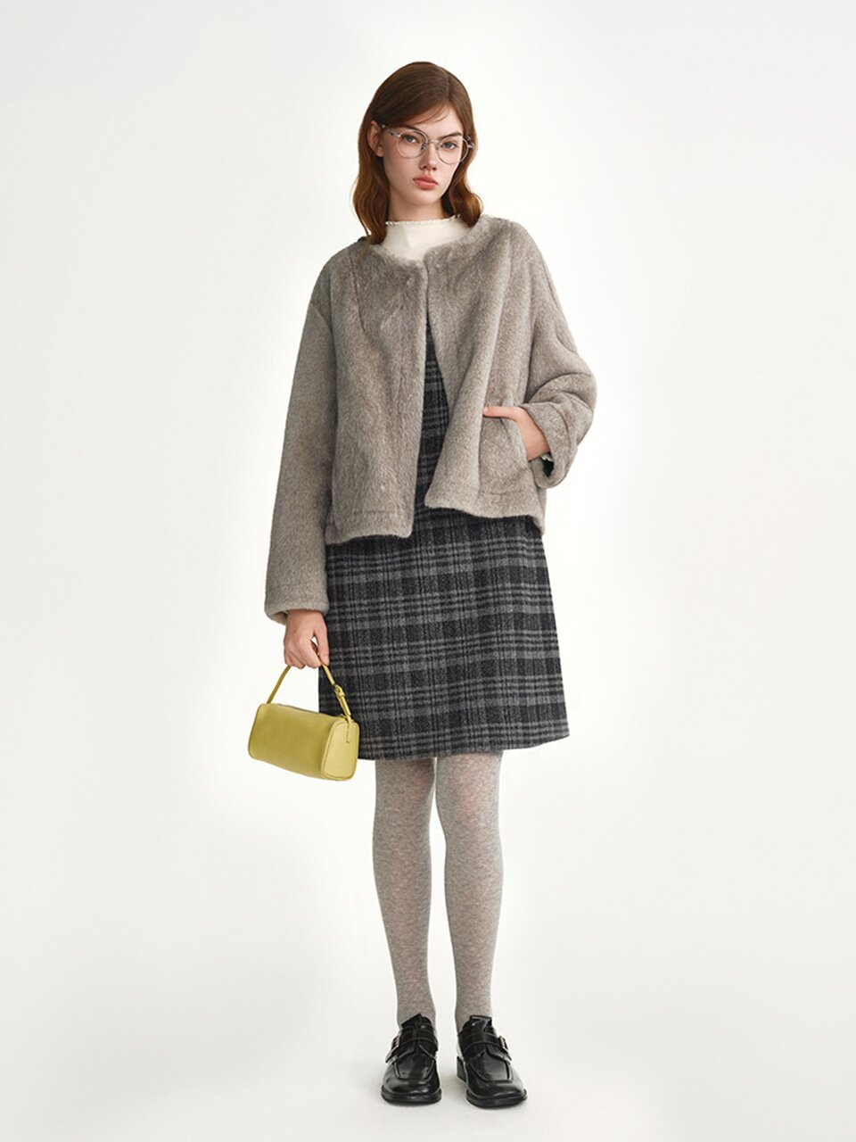 AR_Soft faux fur jacket