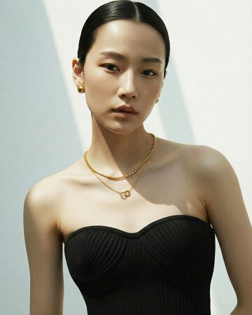 Mellow Ball Necklace
멜로우 볼 네크리스
