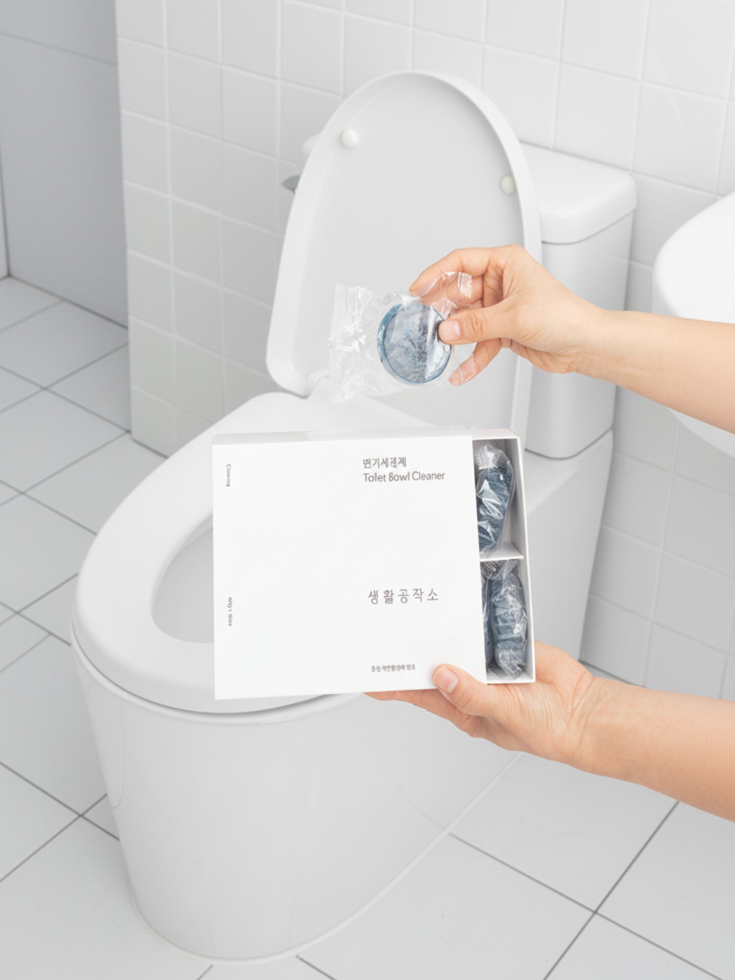 생활공작소 변기 전용 세정제 40g x 16개입