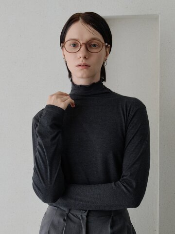 넥 포인트 폴라티 챠콜 [T54]