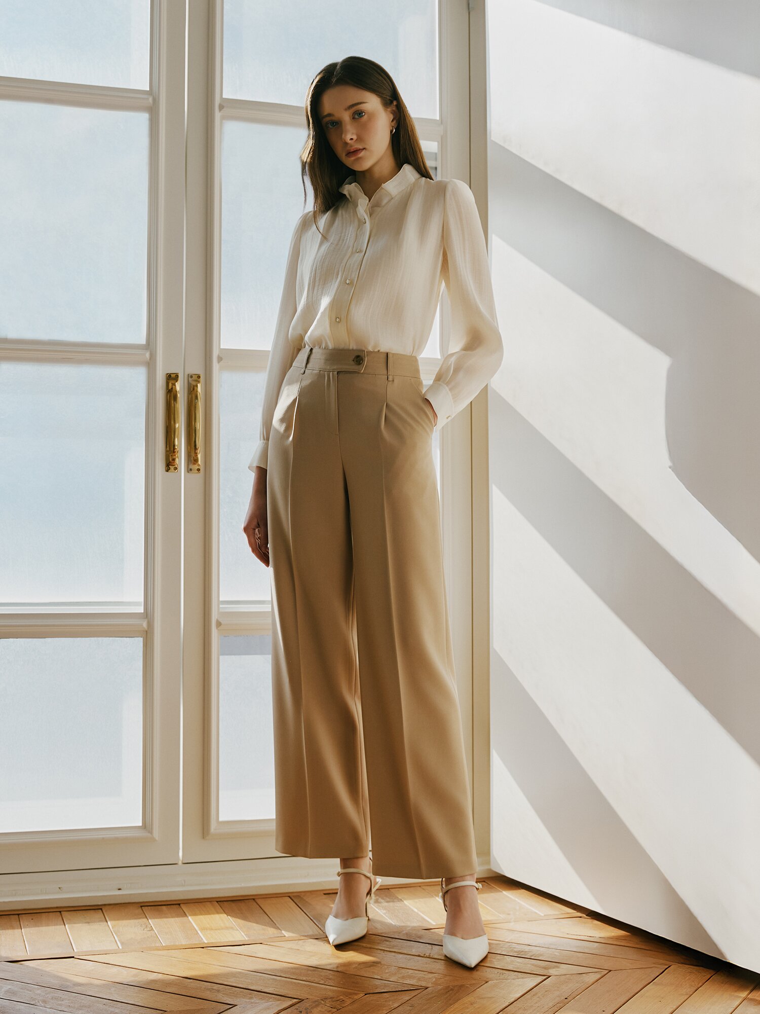 베이식 핀턱 슬랙스 팬츠 (BEIGE)