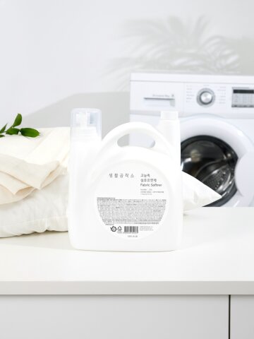 생활공작소 향 오래가는 대용량 섬유유연제5.5L