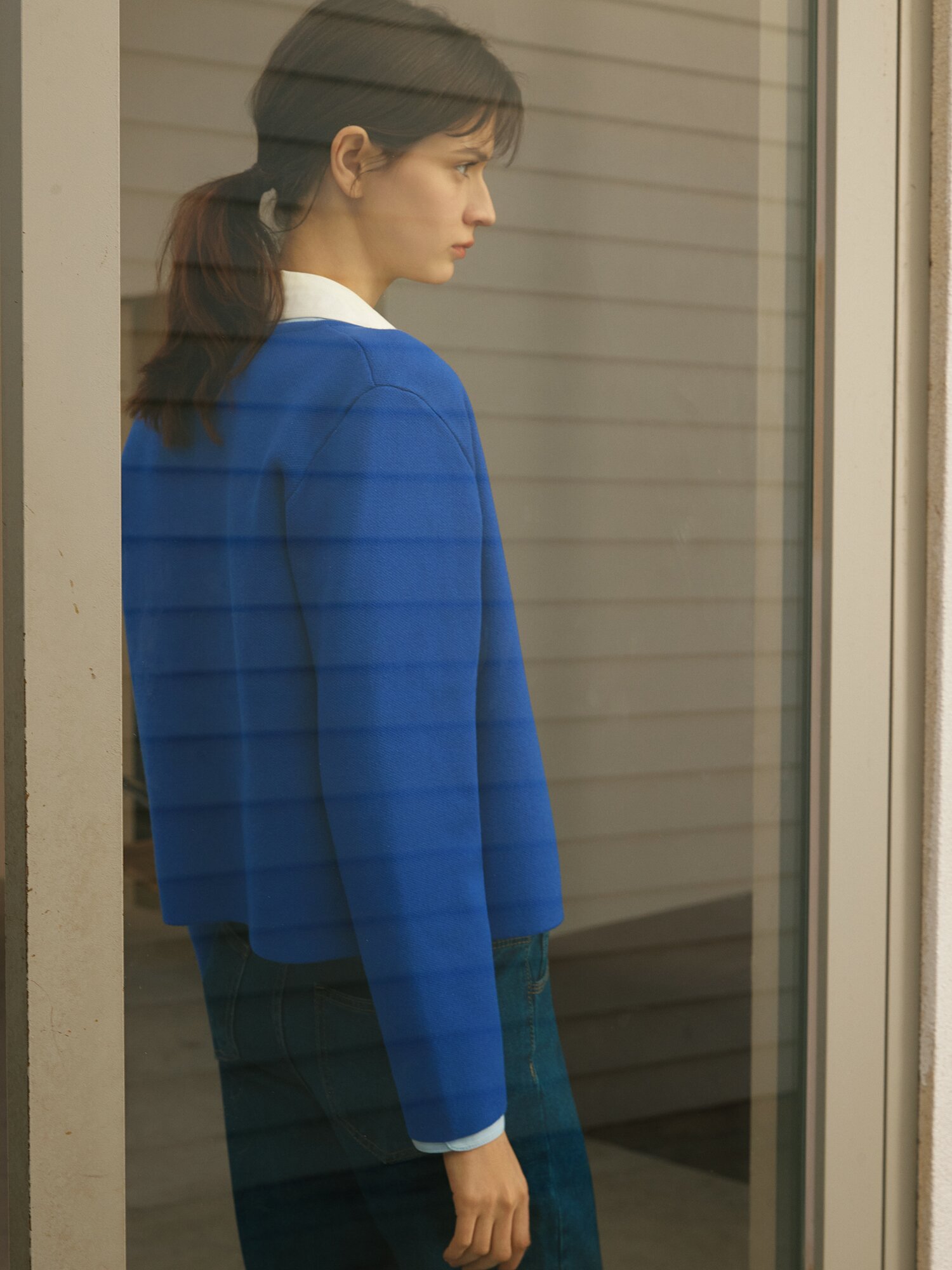 패치 포켓 라운드넥 크롭 가디건 (BLUE)