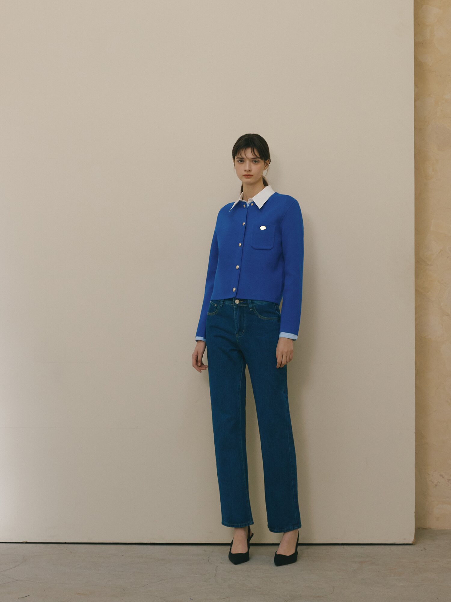 패치 포켓 라운드넥 크롭 가디건 (BLUE)