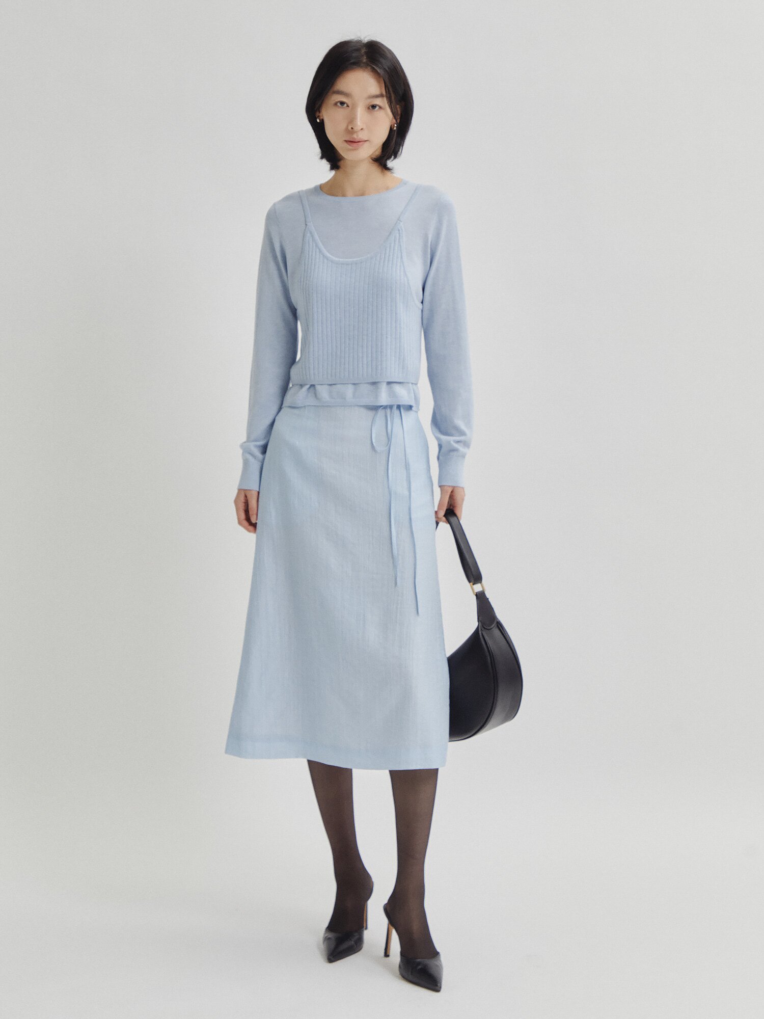 라운드넥 니트 +뷔스티에 세트 (LIGHT BLUE)