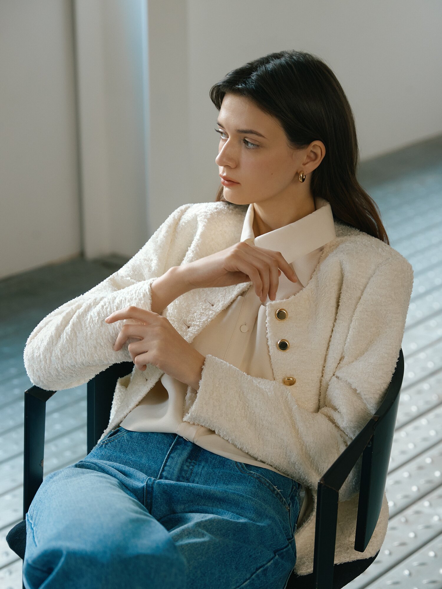 텍스쳐 트위드 라운드넥 재킷 (WHITE)