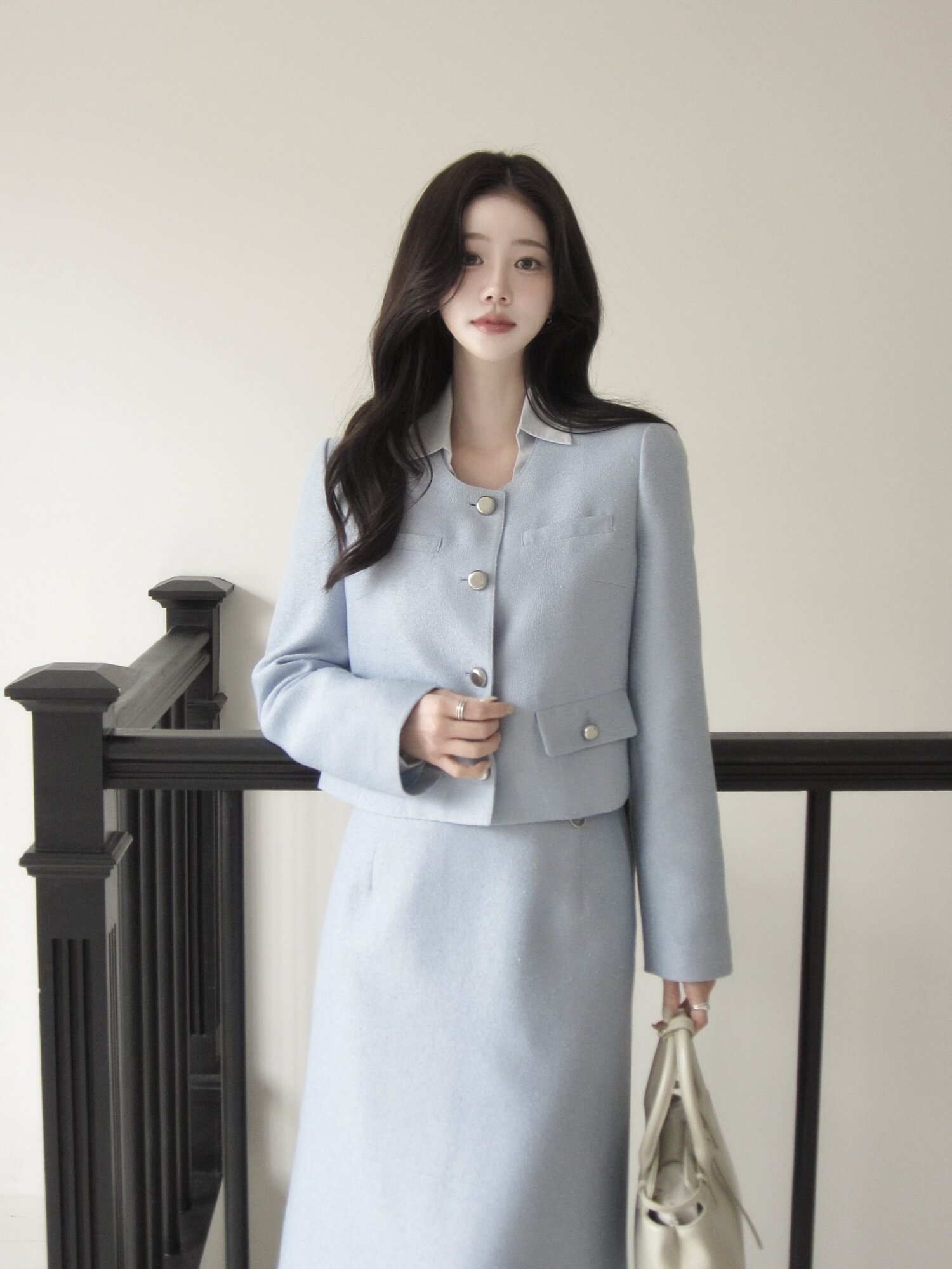 트위드 라운드넥 크롭 재킷  (BLUE)