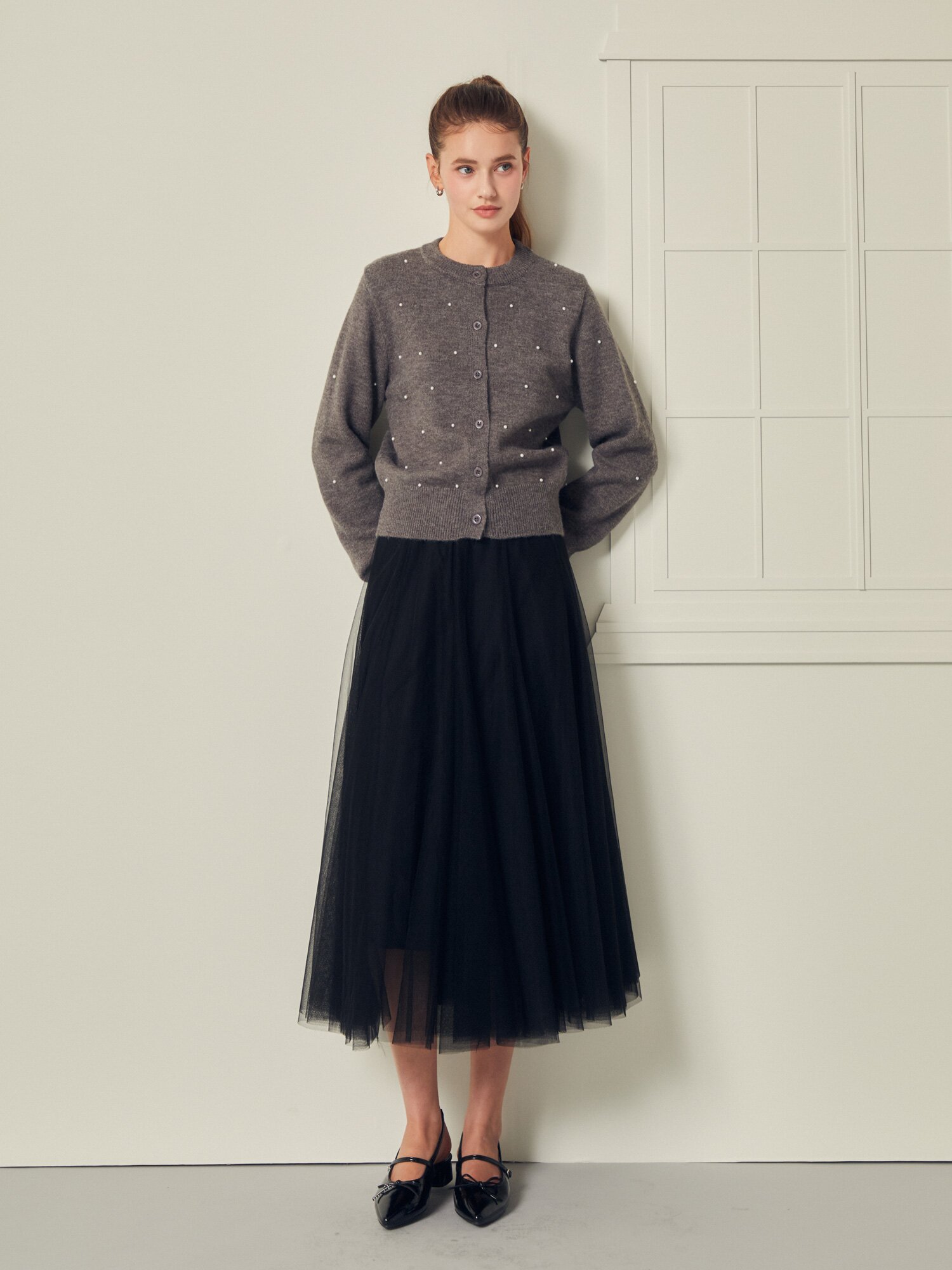헤어리 펄 라운드넥 크롭 가디건 (DARK GREY)