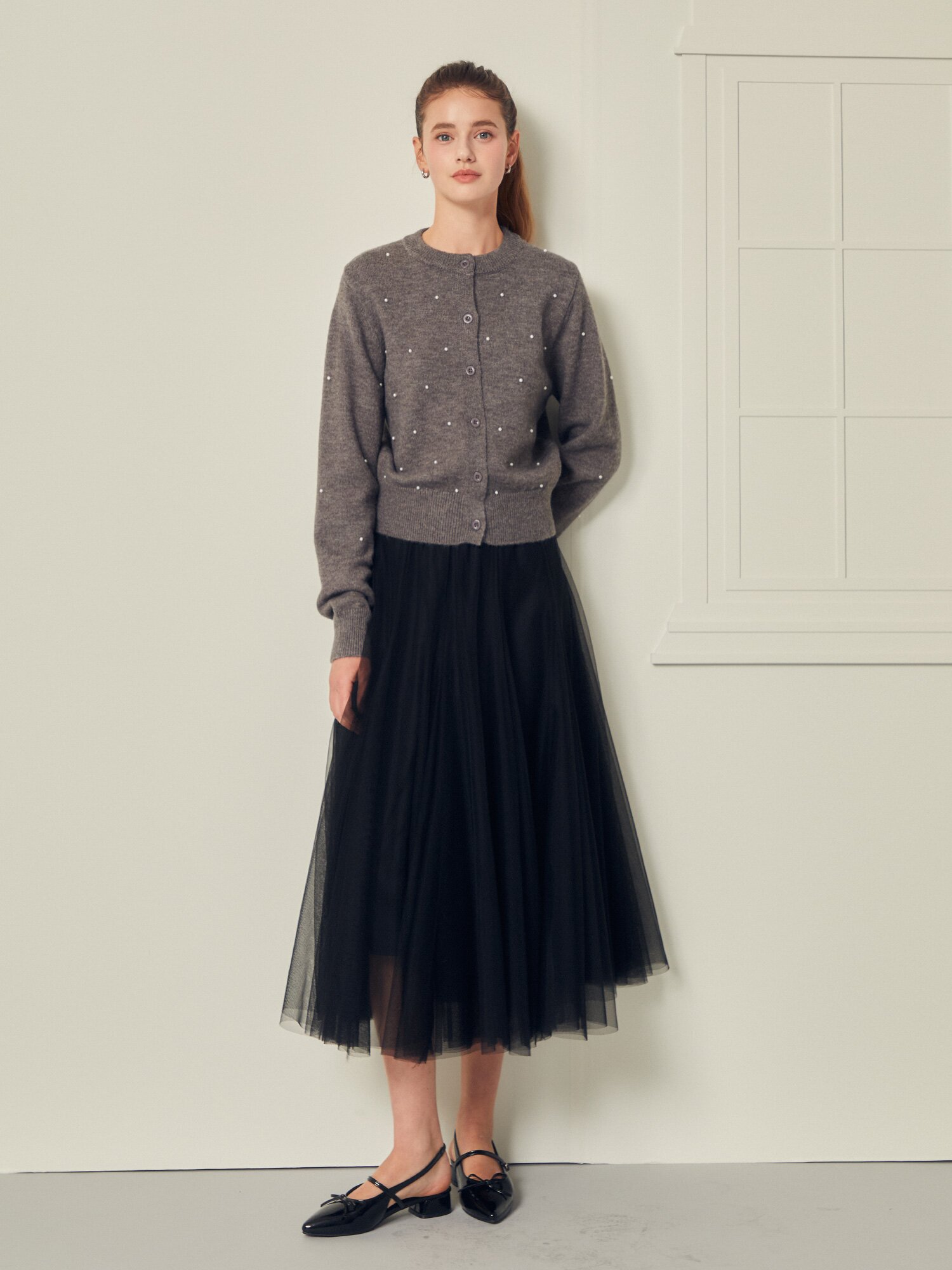 헤어리 펄 라운드넥 크롭 가디건 (DARK GREY)
