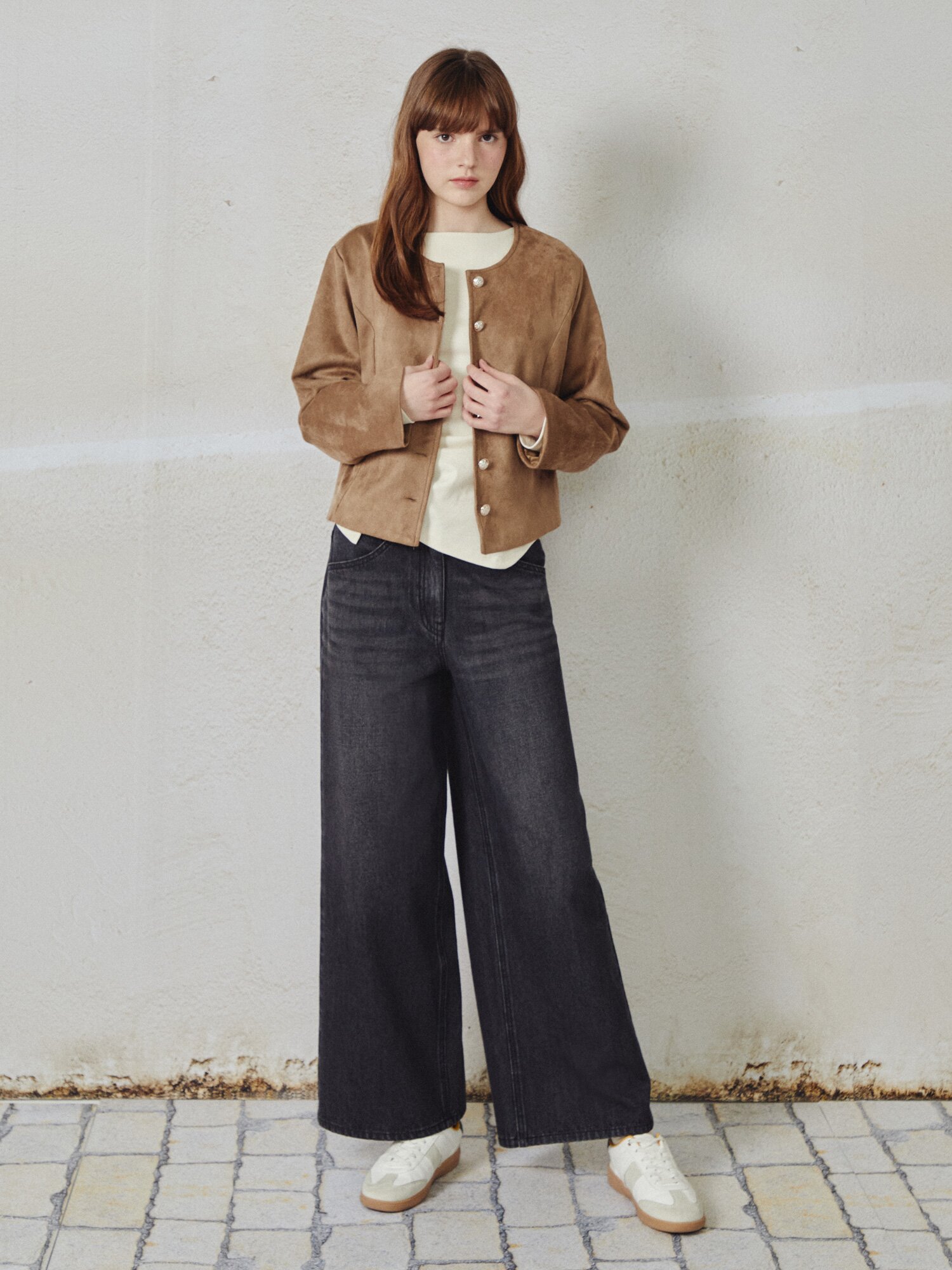 셔링 랩 보트넥 티셔츠 (CREAM)