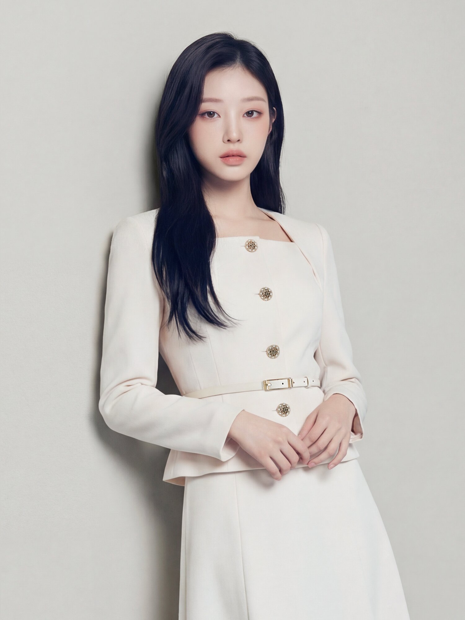 벨티드 쥬얼 버튼 스퀘어넥 재킷 (LIGHT BEIGE)