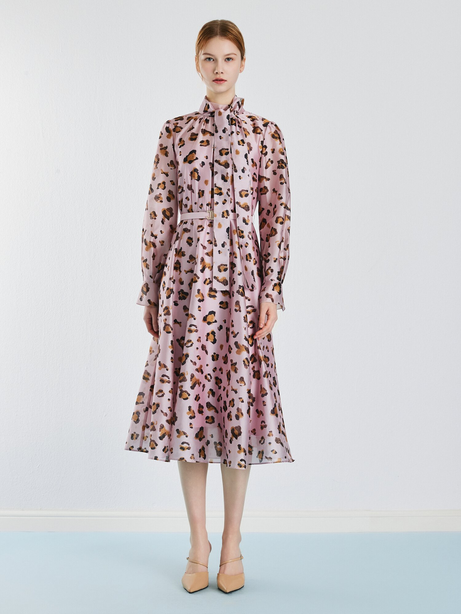 레오파드 백 리본 플레어 원피스 (PRINT PINK)