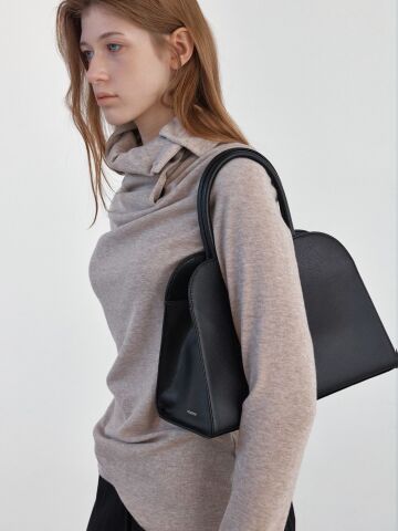 BUTTON NECK LONG SLEEVE TOP BEIGE