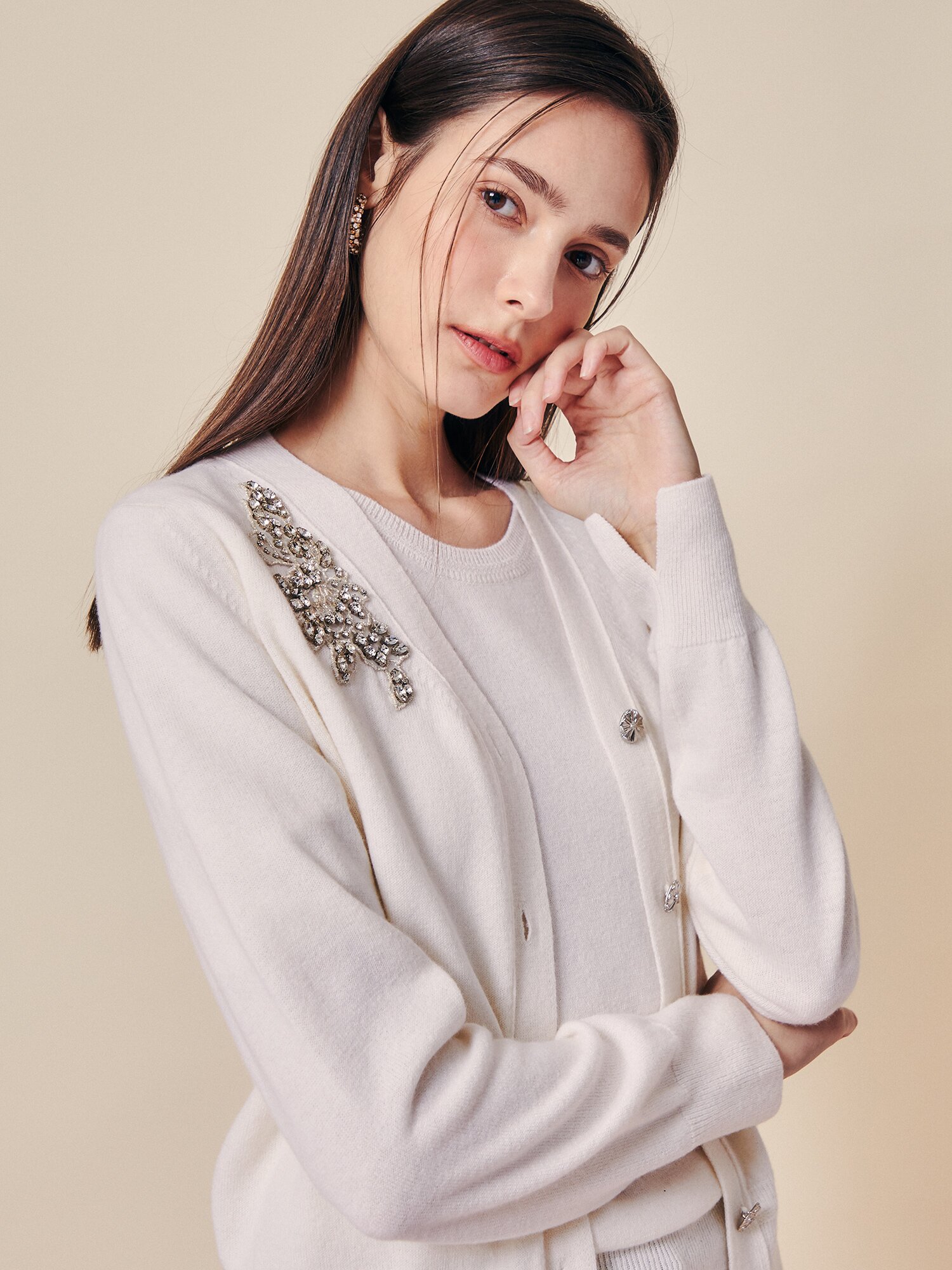 크리스탈 포인트 울 카디건 (IVORY)