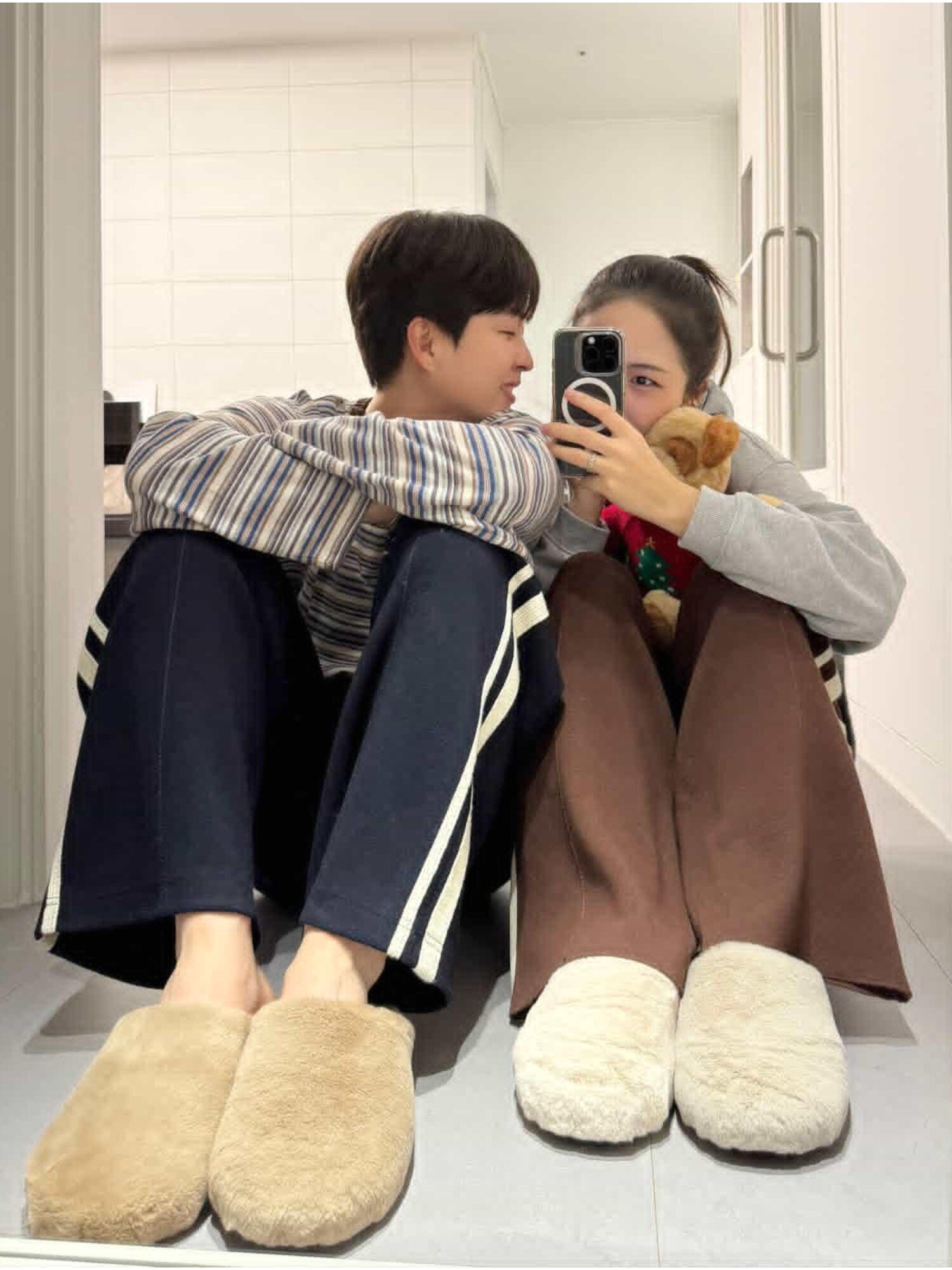 GAP 워니 퍼 룸슈즈
