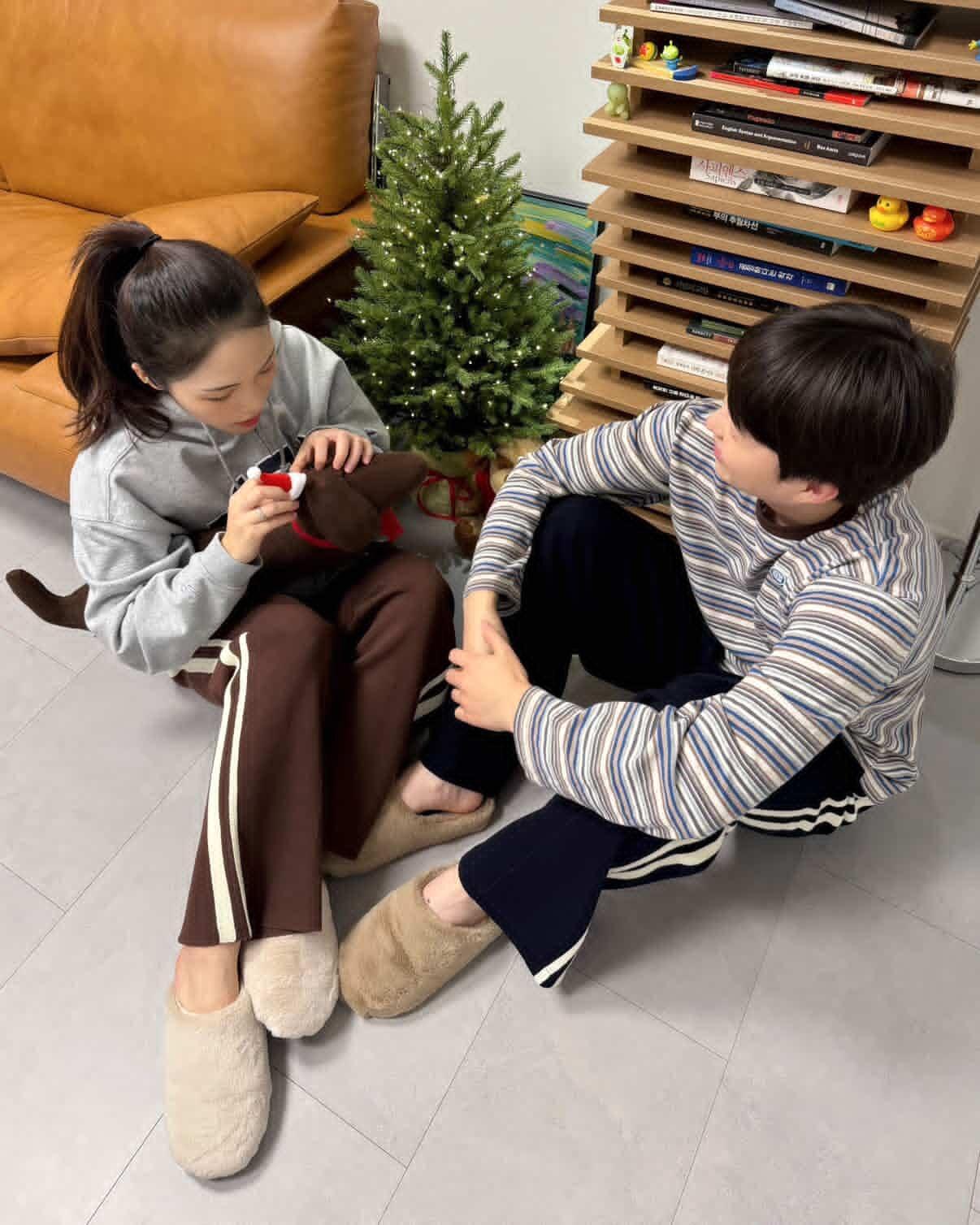 GAP 워니 퍼 룸슈즈