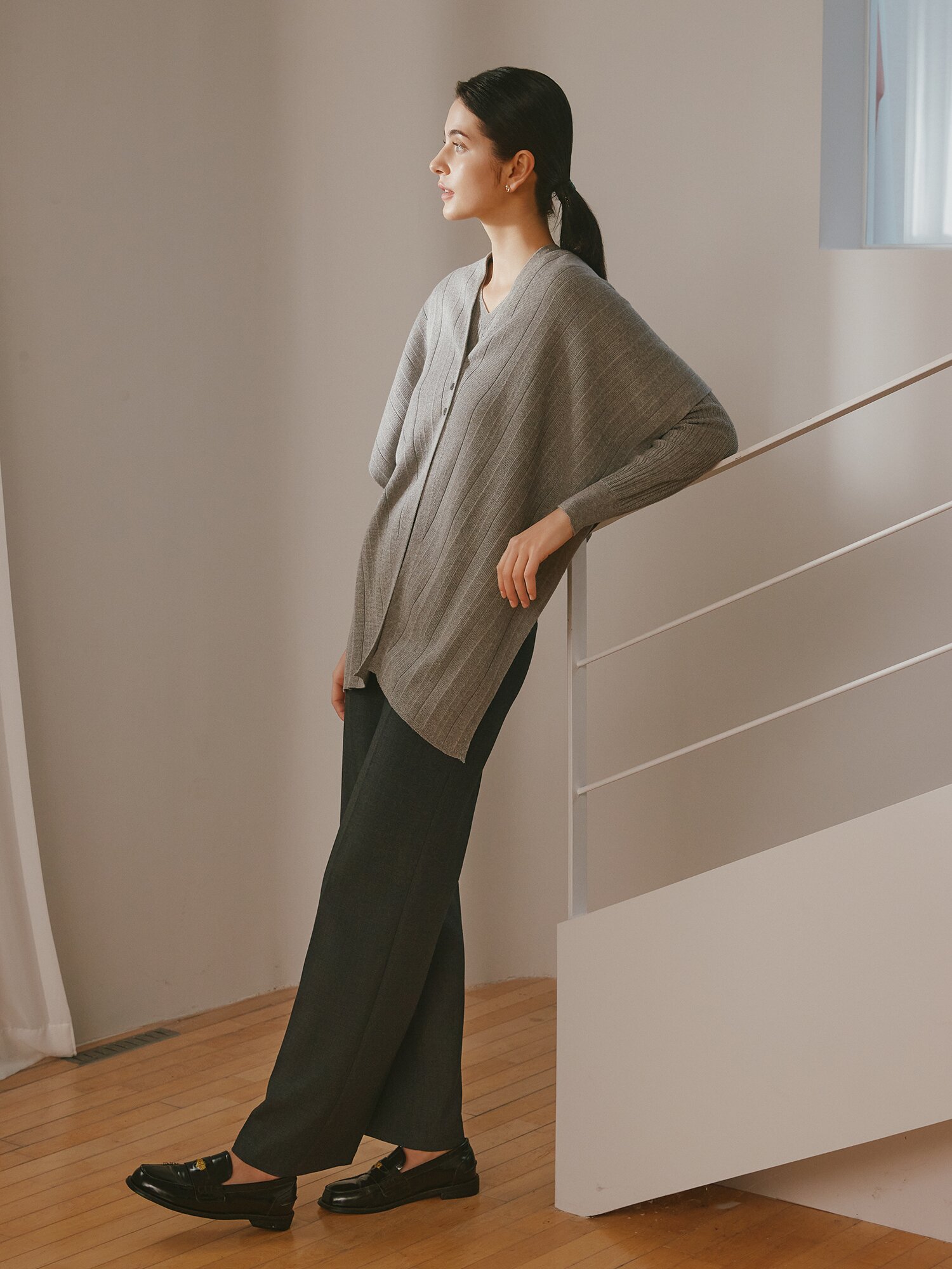 히든 버튼 백 밴딩 와이드 팬츠 (MELANGE GREY)