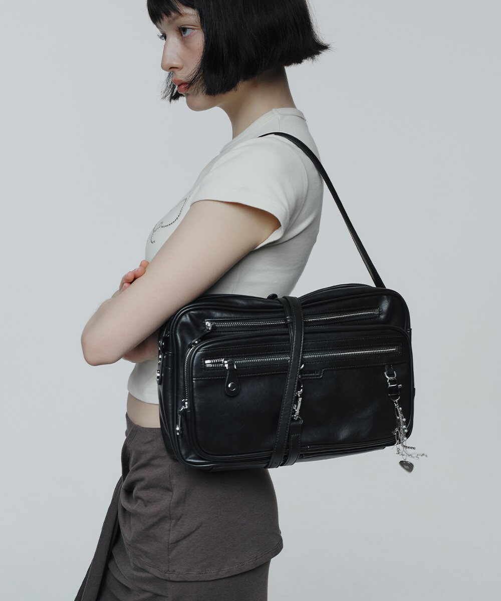Layer Multi-pocket Bag (Black)