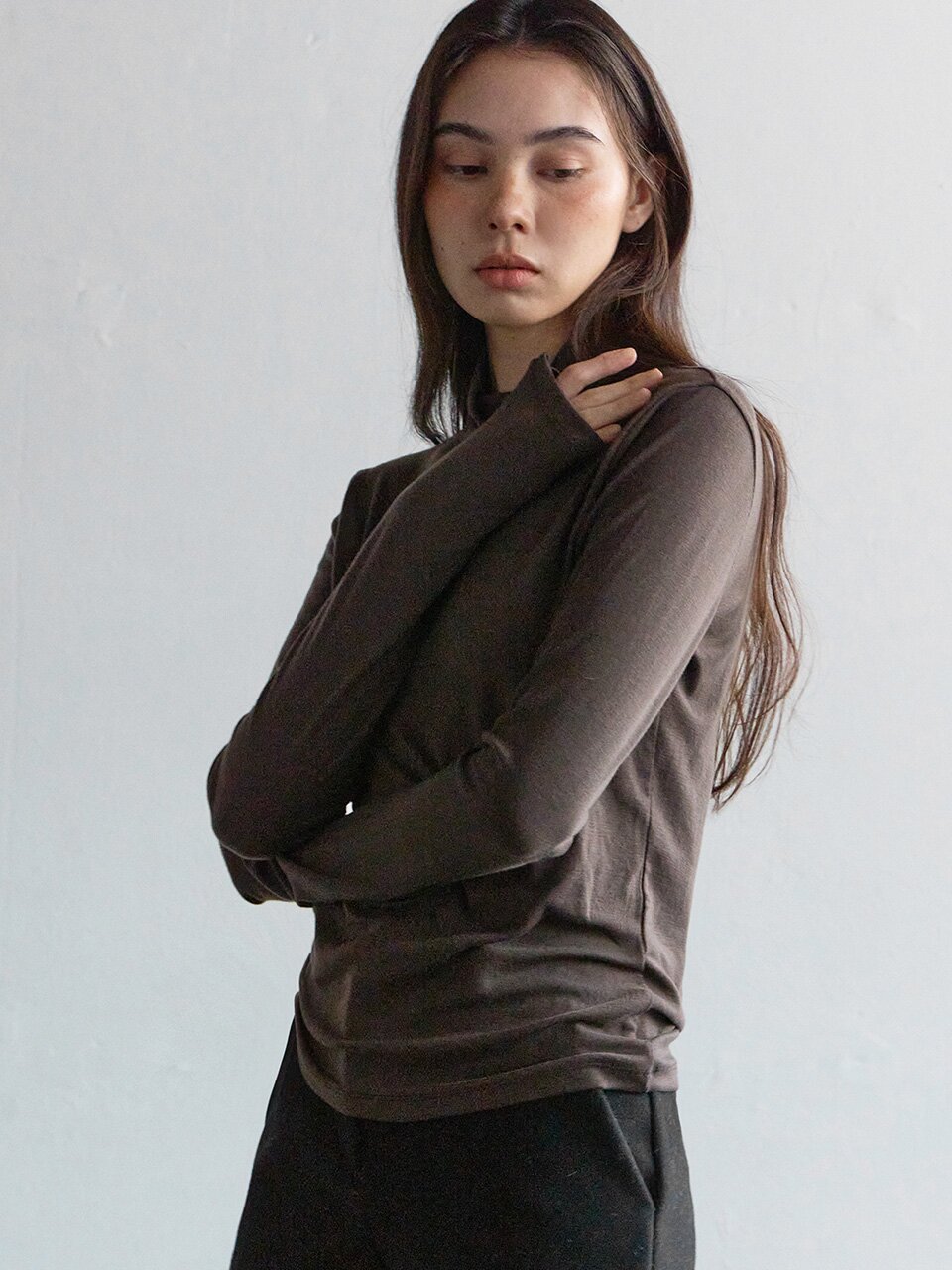 2512 SECOND SKIN TURTLE NECK TEE - ASH BROWN