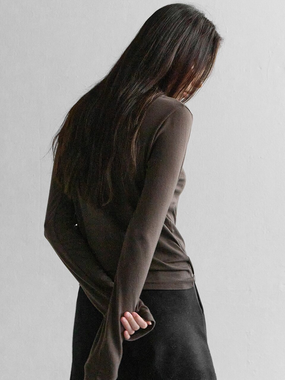 2512 SECOND SKIN TURTLE NECK TEE - ASH BROWN