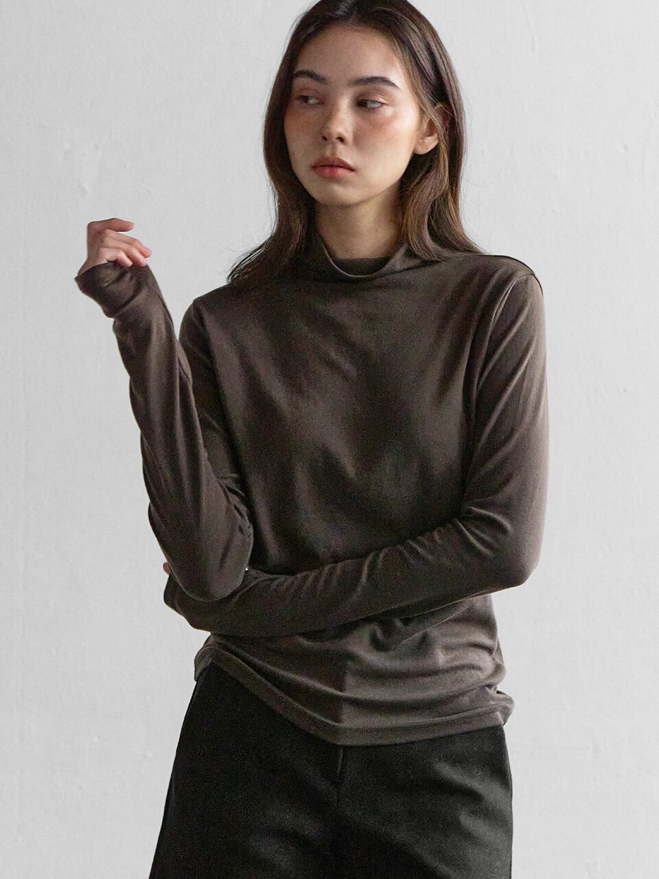 2512 SECOND SKIN TURTLE NECK TEE - ASH BROWN