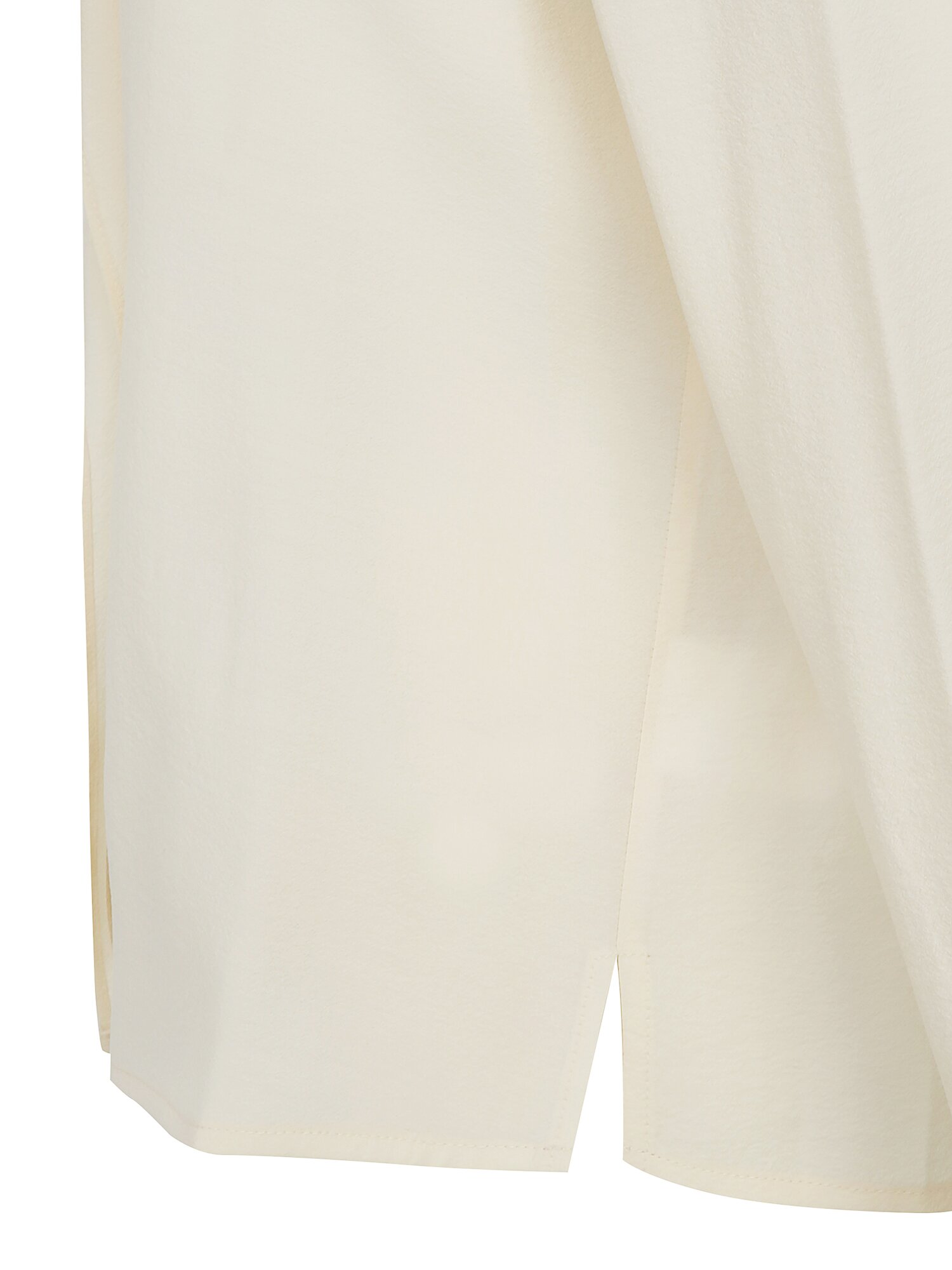 러플 오픈 칼라 블라우스 (CREAM)