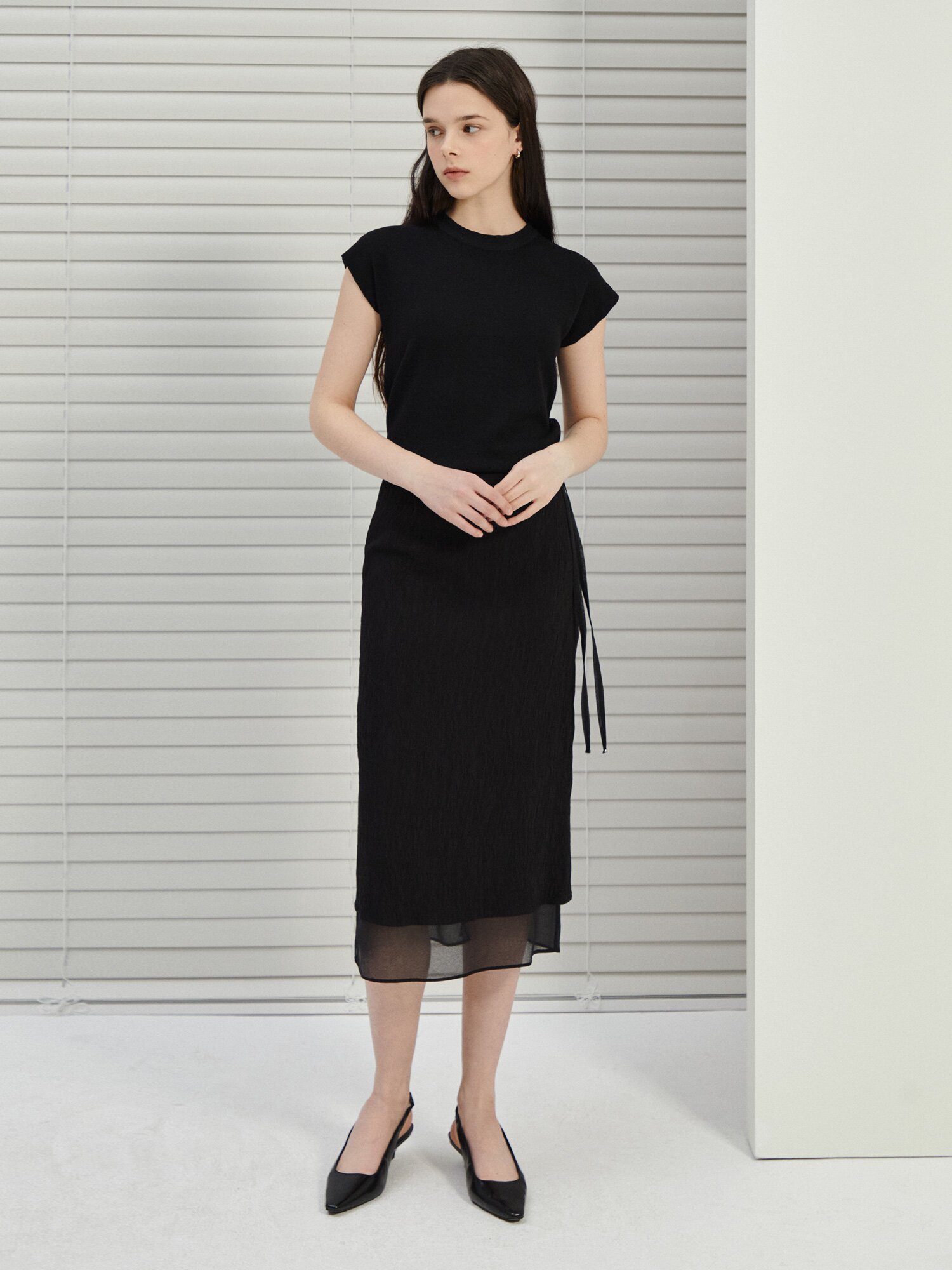 링클 시스루 헴 H라인 스커트 (BLACK)