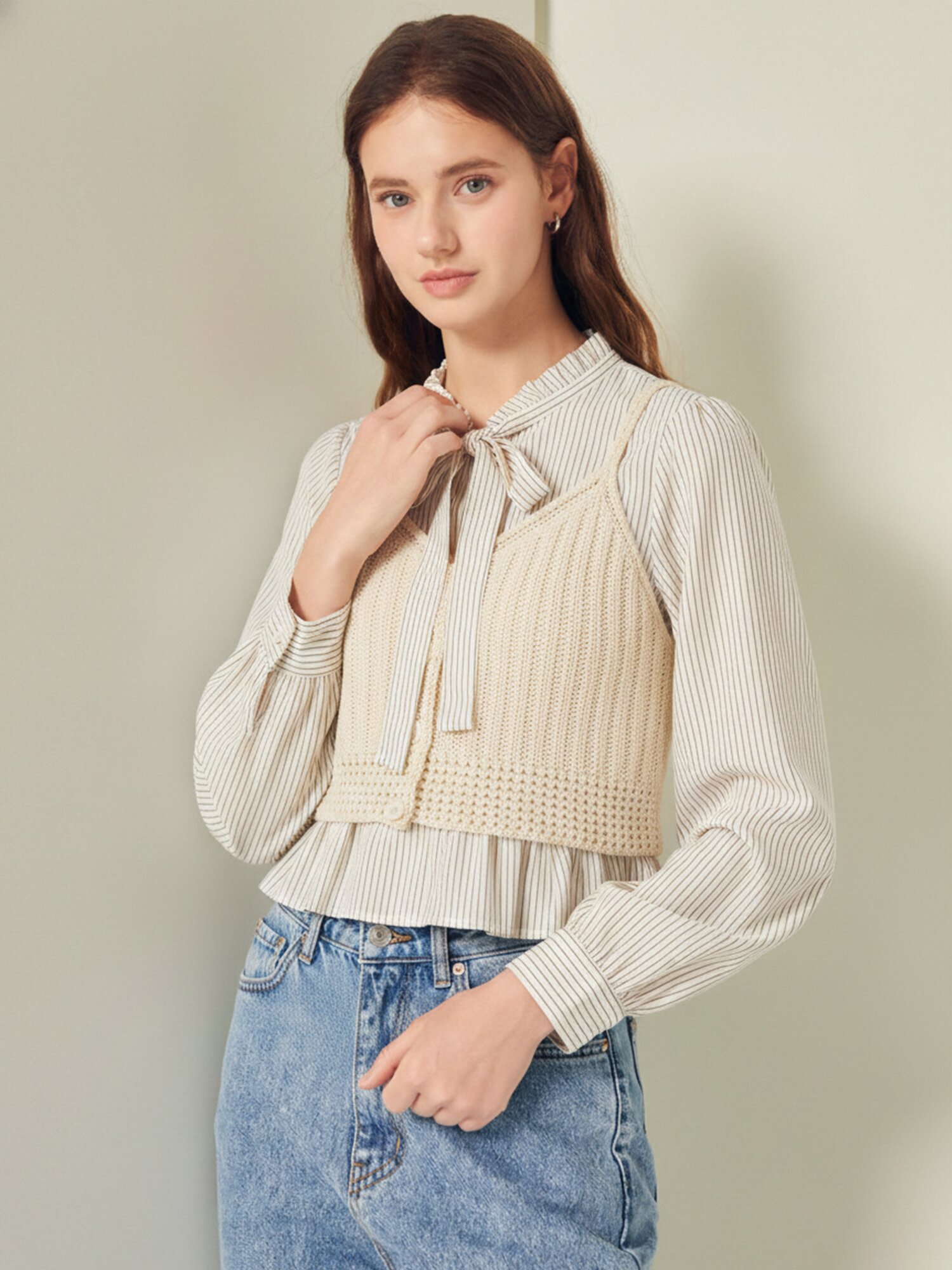 리본넥 블라우스 +뷔스티에 세트 (BEIGE)