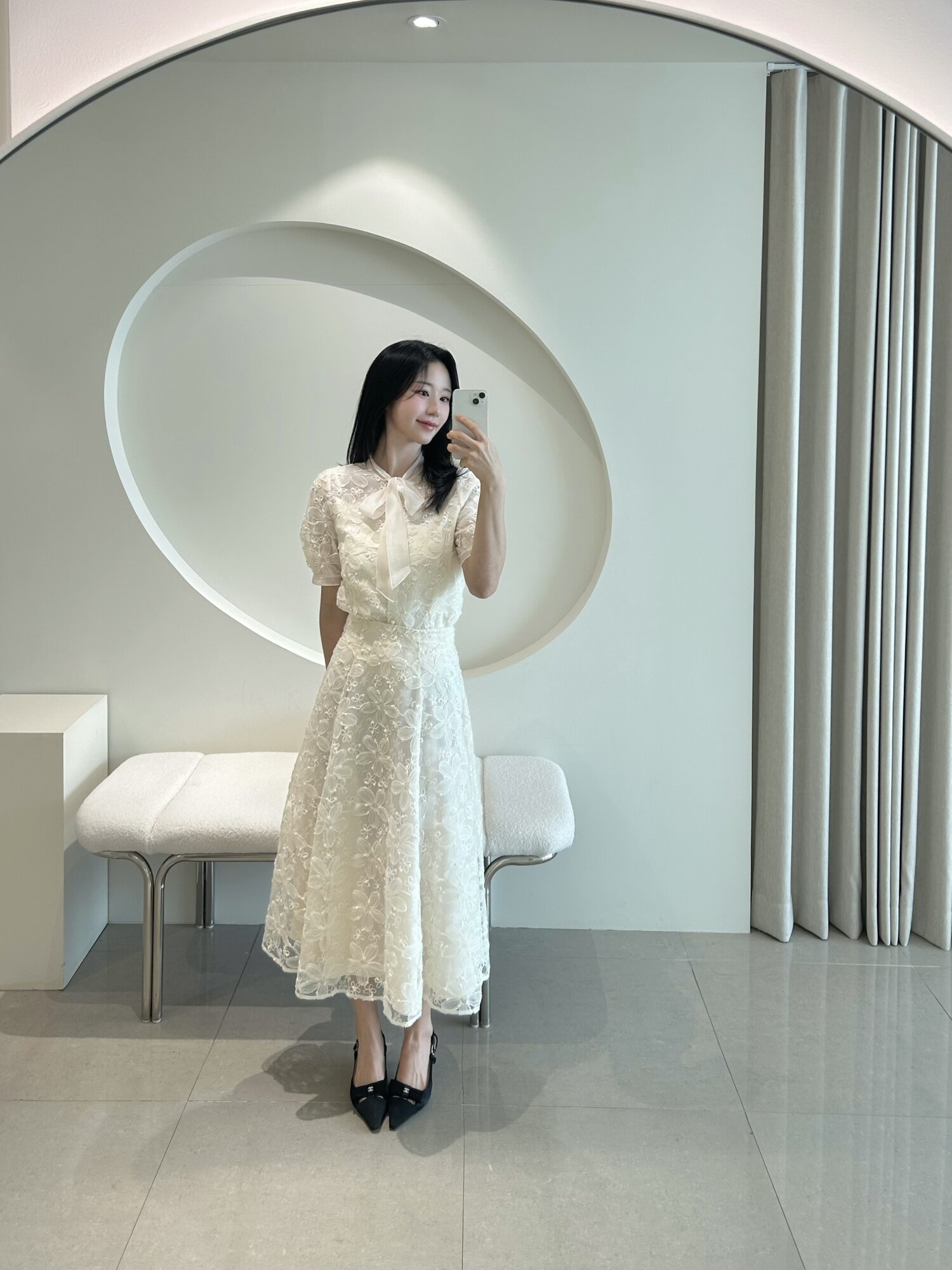 플라워 자수 플레어 스커트 (CREAM)