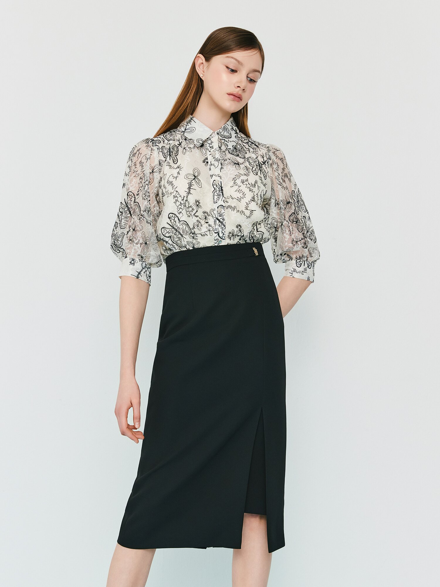 메탈 장식 슬릿 H라인 스커트 (BLACK)