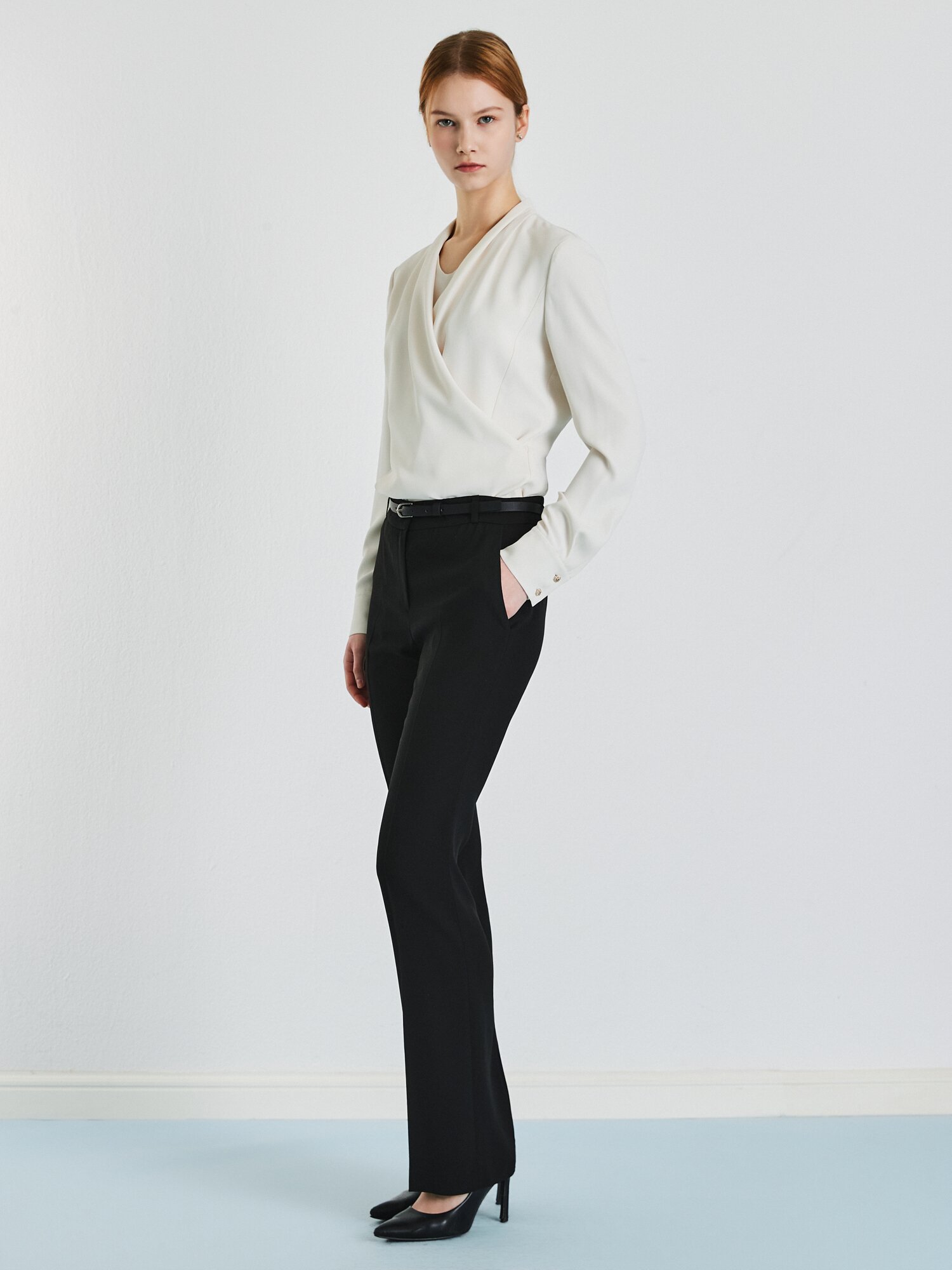 포멀 슬림 부츠컷 팬츠 (BLACK)