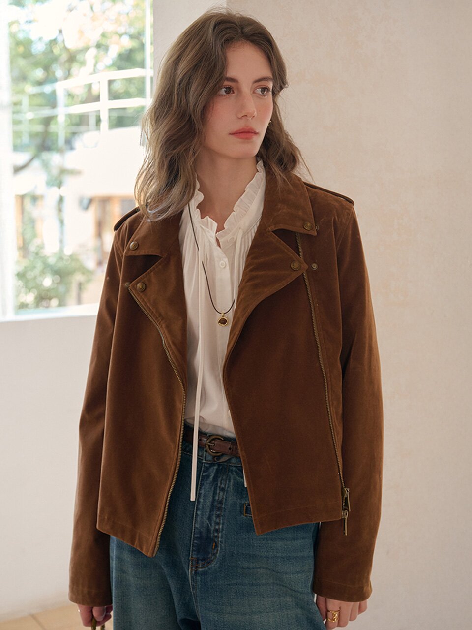 SR_Collar short suede jacket