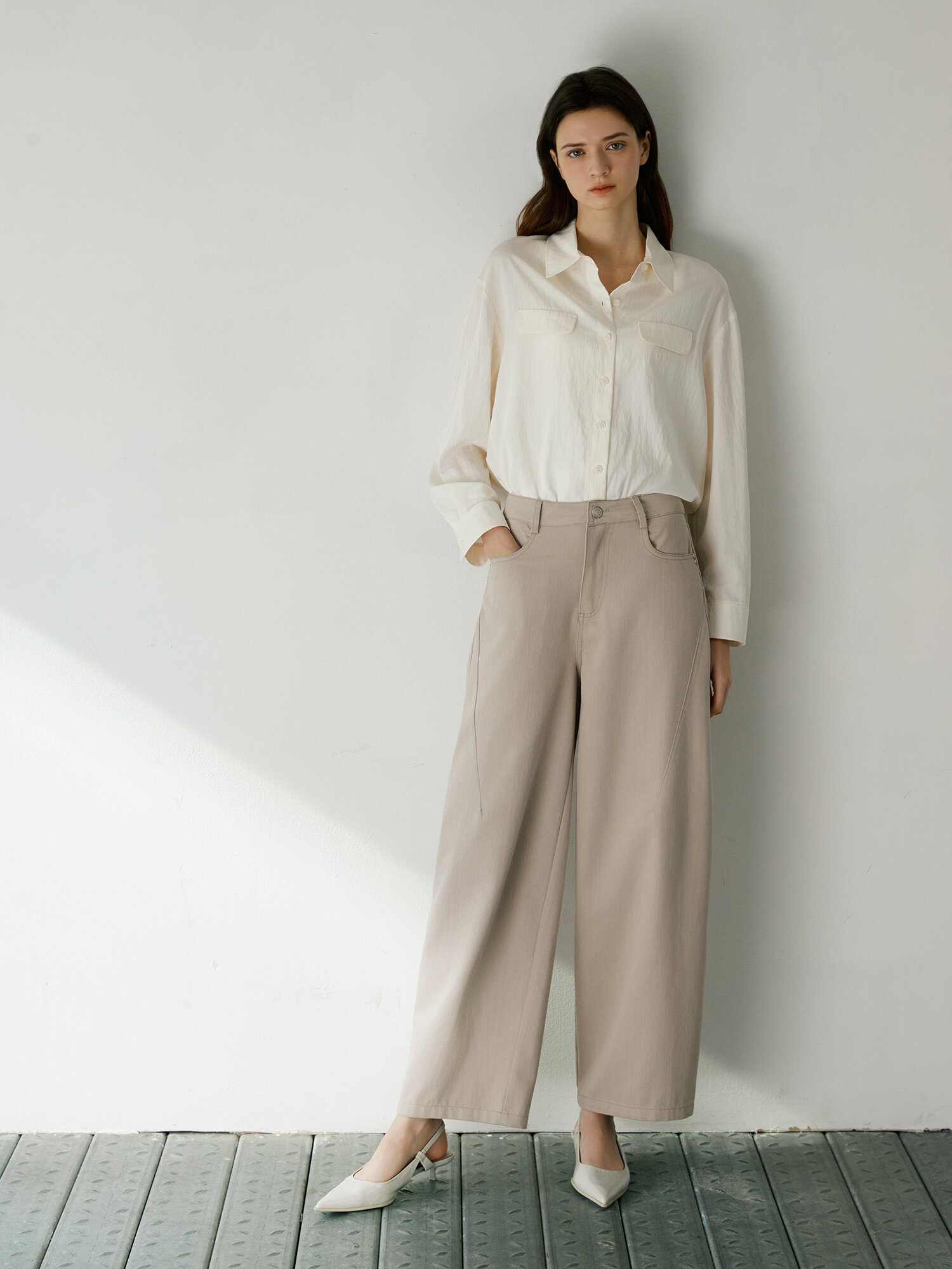 코튼 플랩 포켓 테이퍼드 팬츠 (BEIGE)