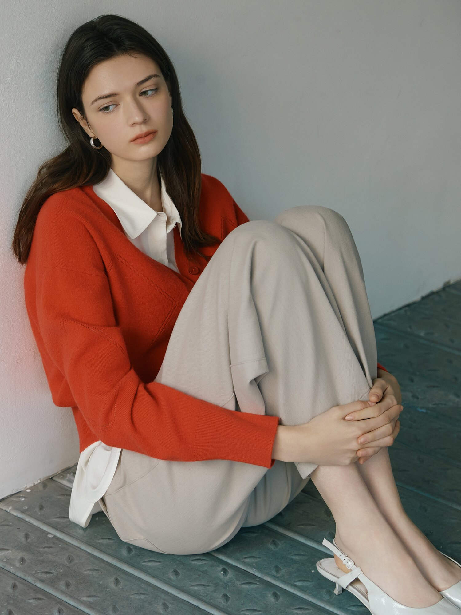 코튼 플랩 포켓 테이퍼드 팬츠 (BEIGE)