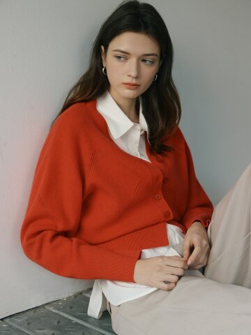 다이아 펀칭 브이넥 가디건 