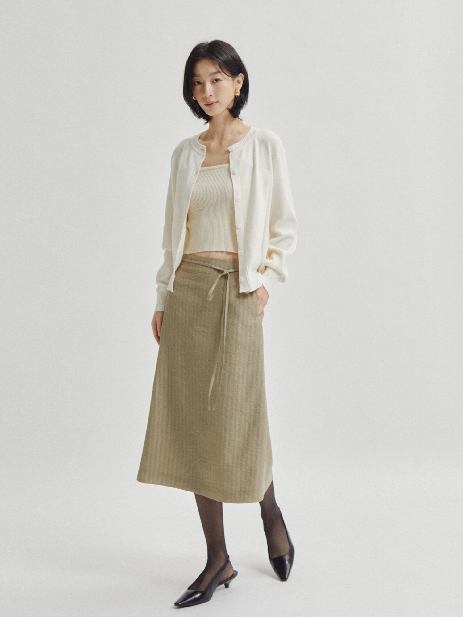 벨티드 링클 A라인 스커트 (LIGHT KHAKI)