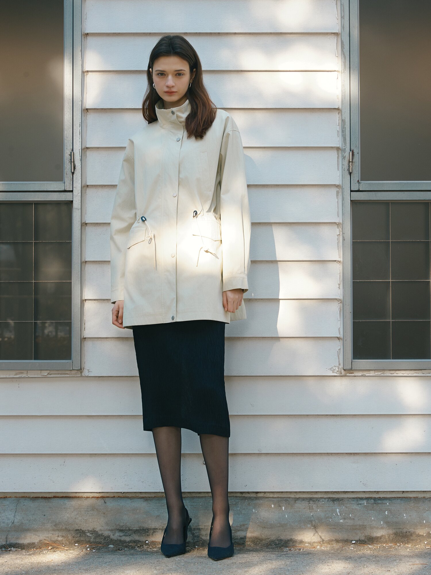 오버핏 스트링 하이넥 하프 재킷 (CREAM)