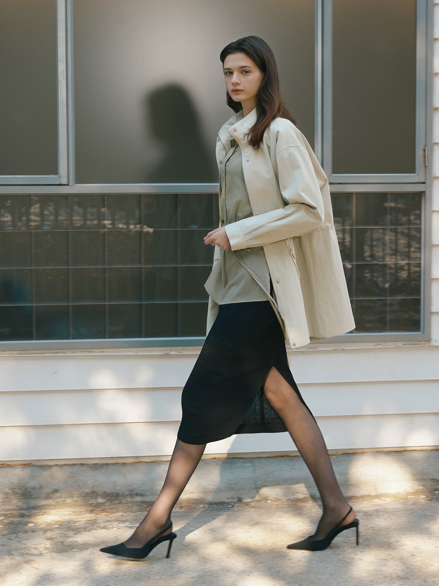 오버핏 스트링 하이넥 하프 재킷 (CREAM)