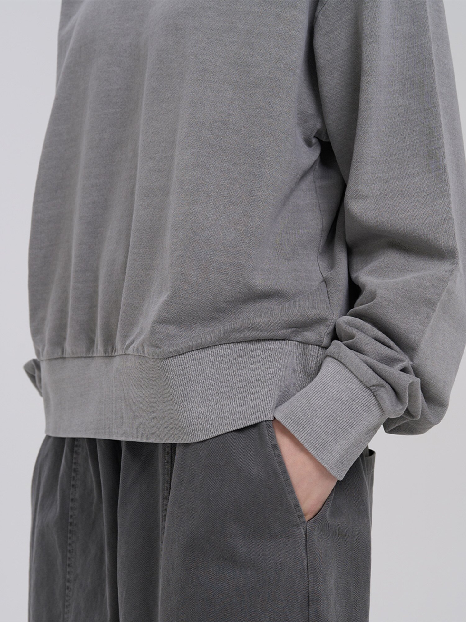 Baseline Sweatshirt - Grey