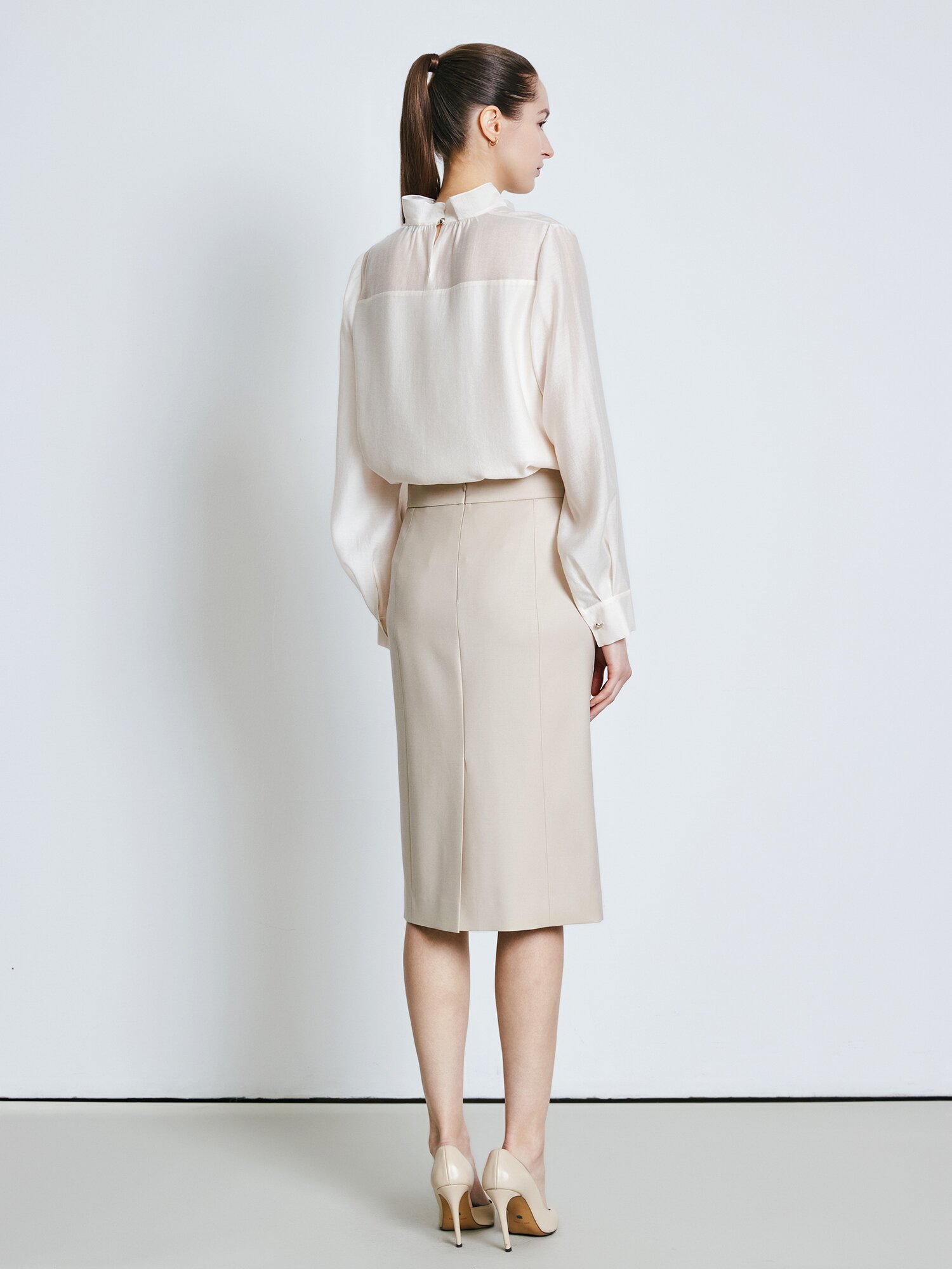 울 스판 H라인 미디 스커트 (BEIGE)