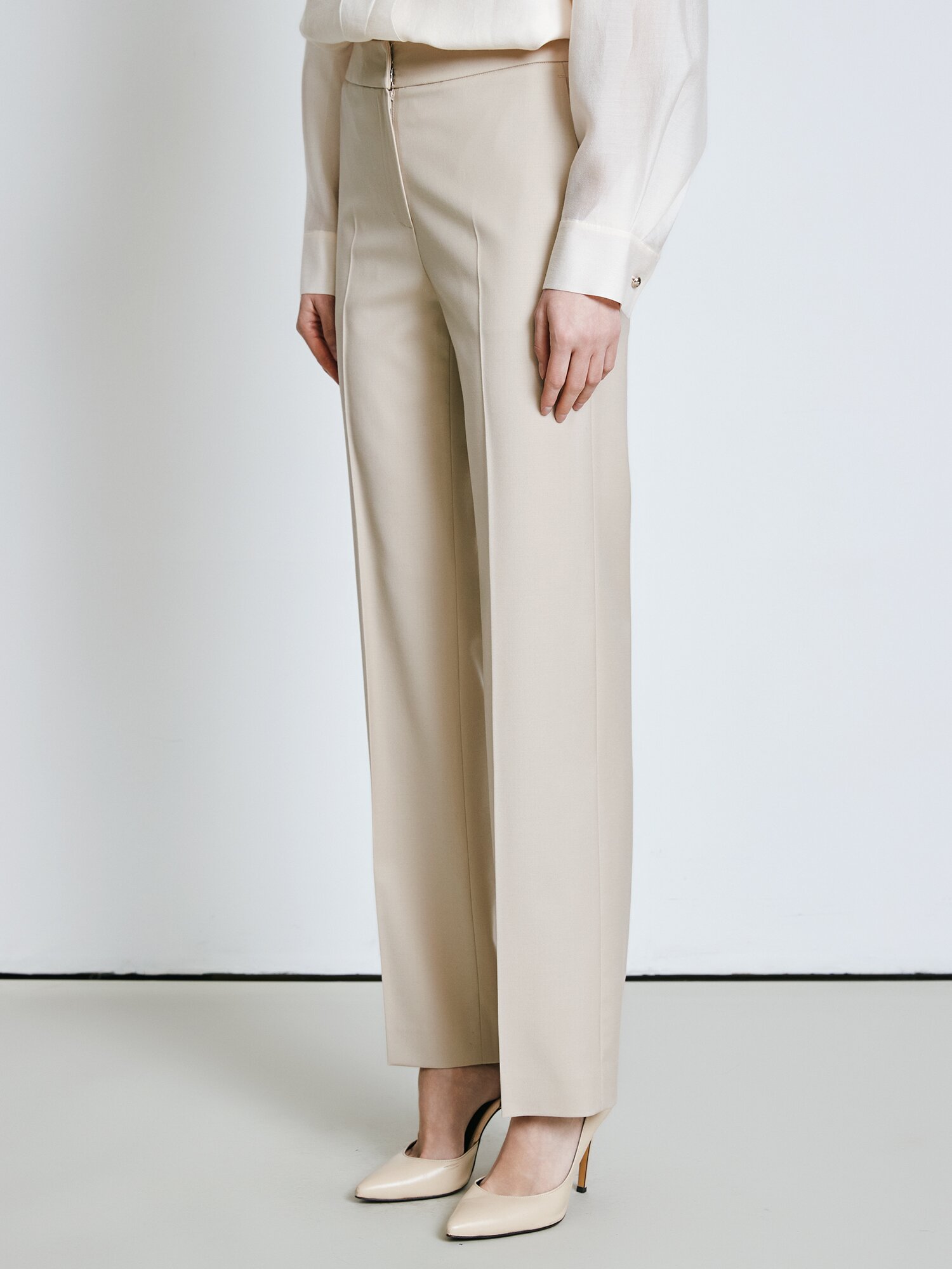 울 스판 세미 부츠컷 팬츠 (BEIGE)