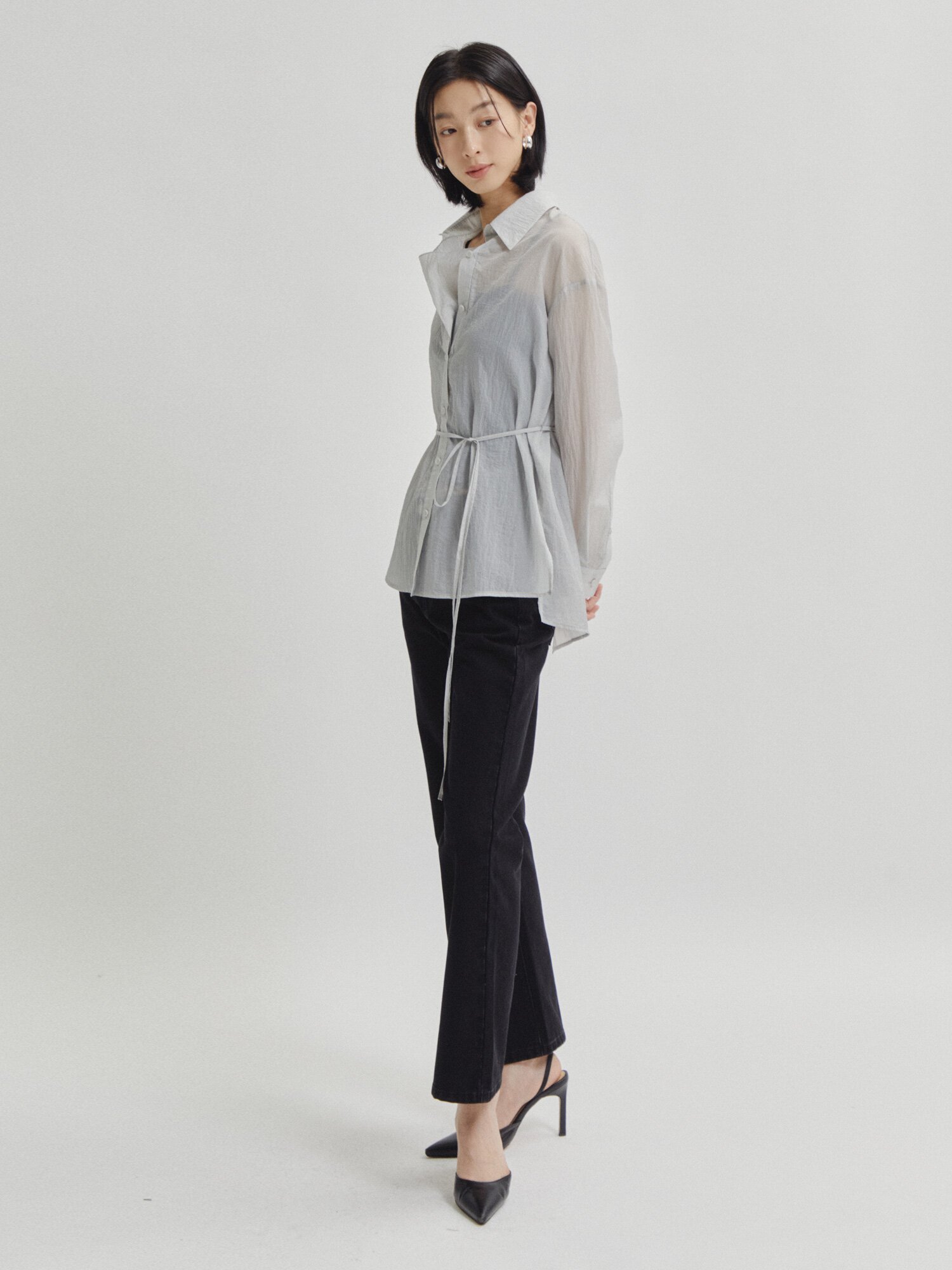 사선 슬릿 투웨이 블라우스 (LIGHT GREY)