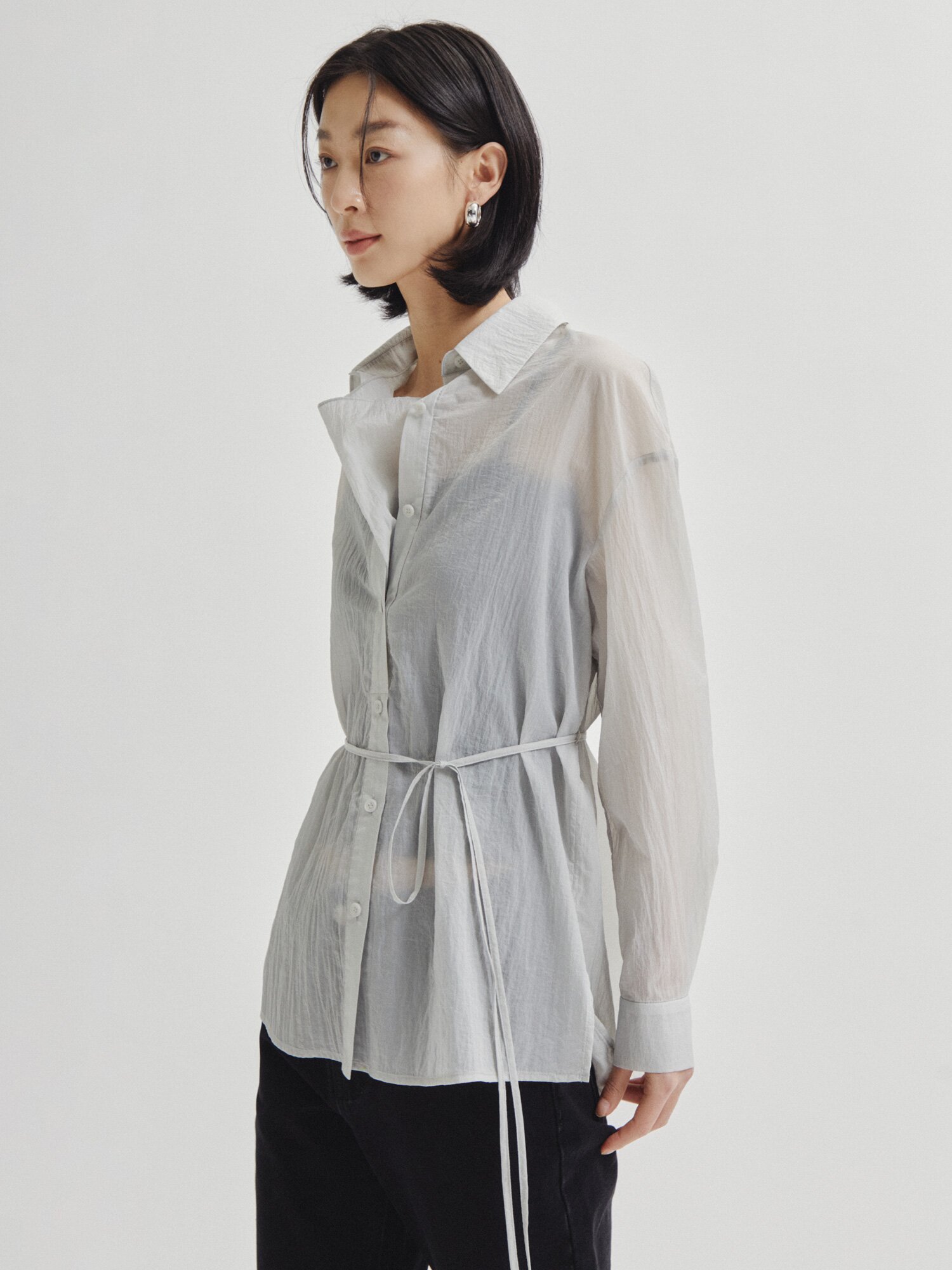 사선 슬릿 투웨이 블라우스 (LIGHT GREY)