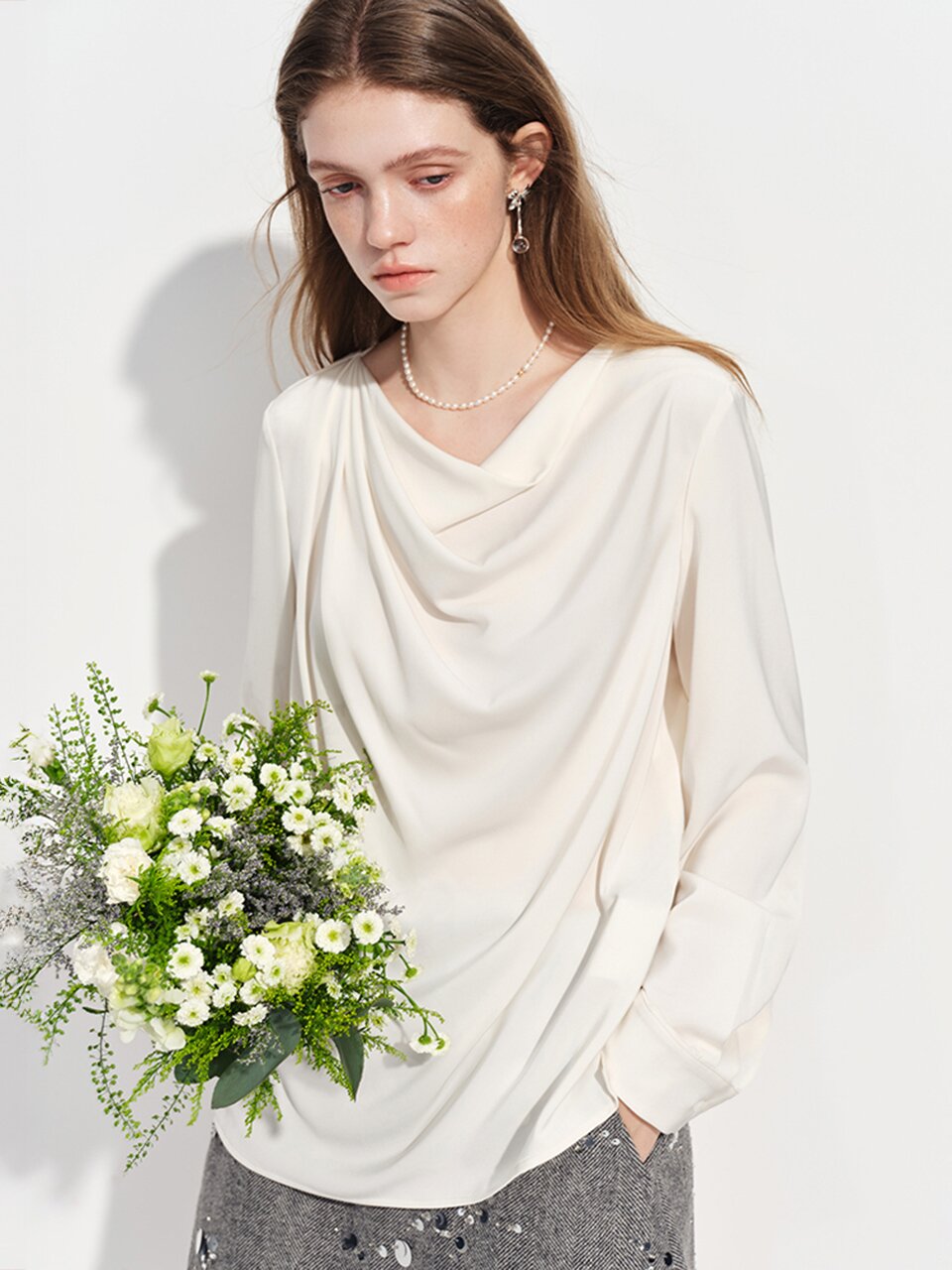 WD_Elegant drape blouse