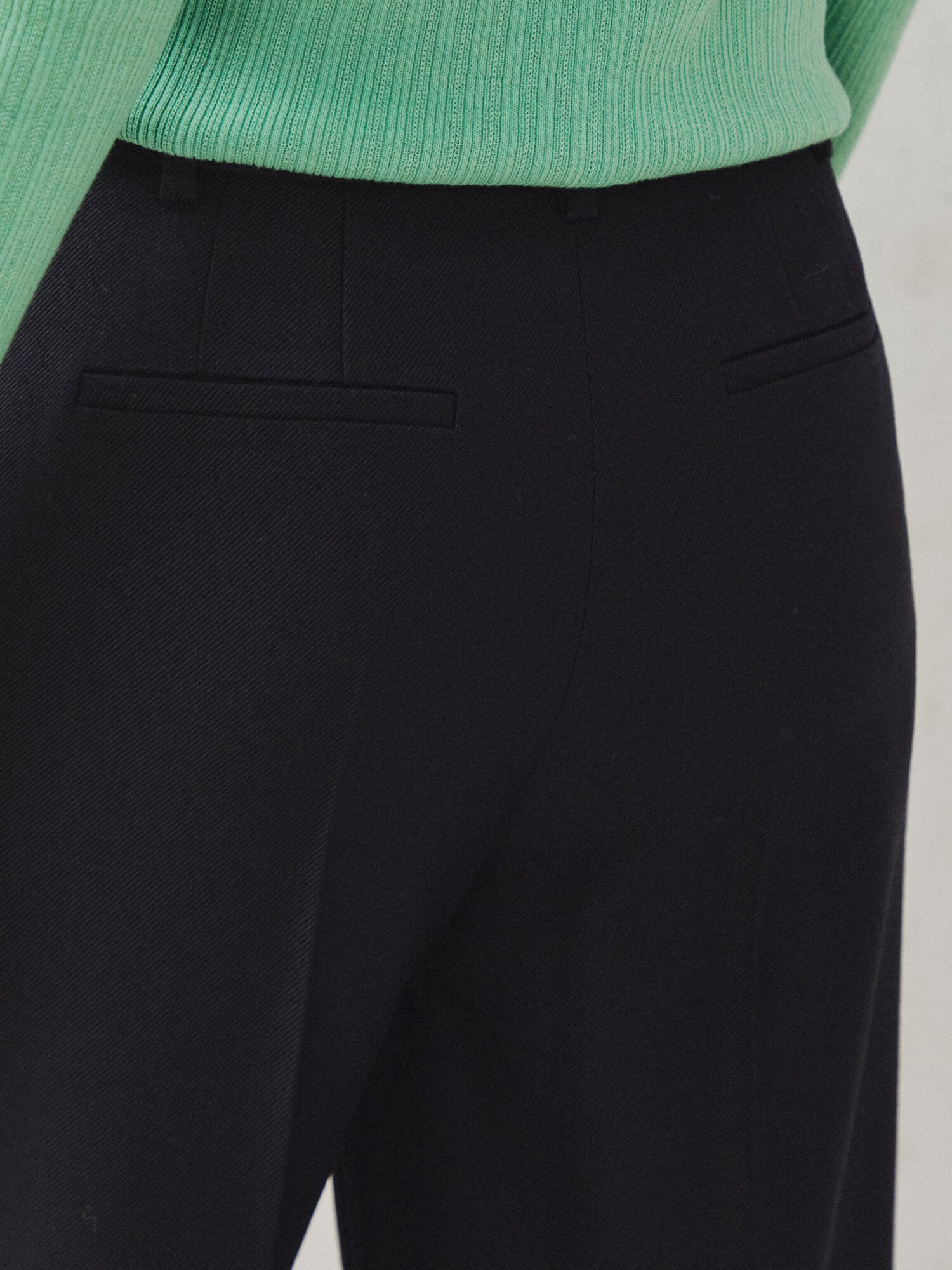 데일리 밸런스 슬랙스 팬츠 (NAVY)