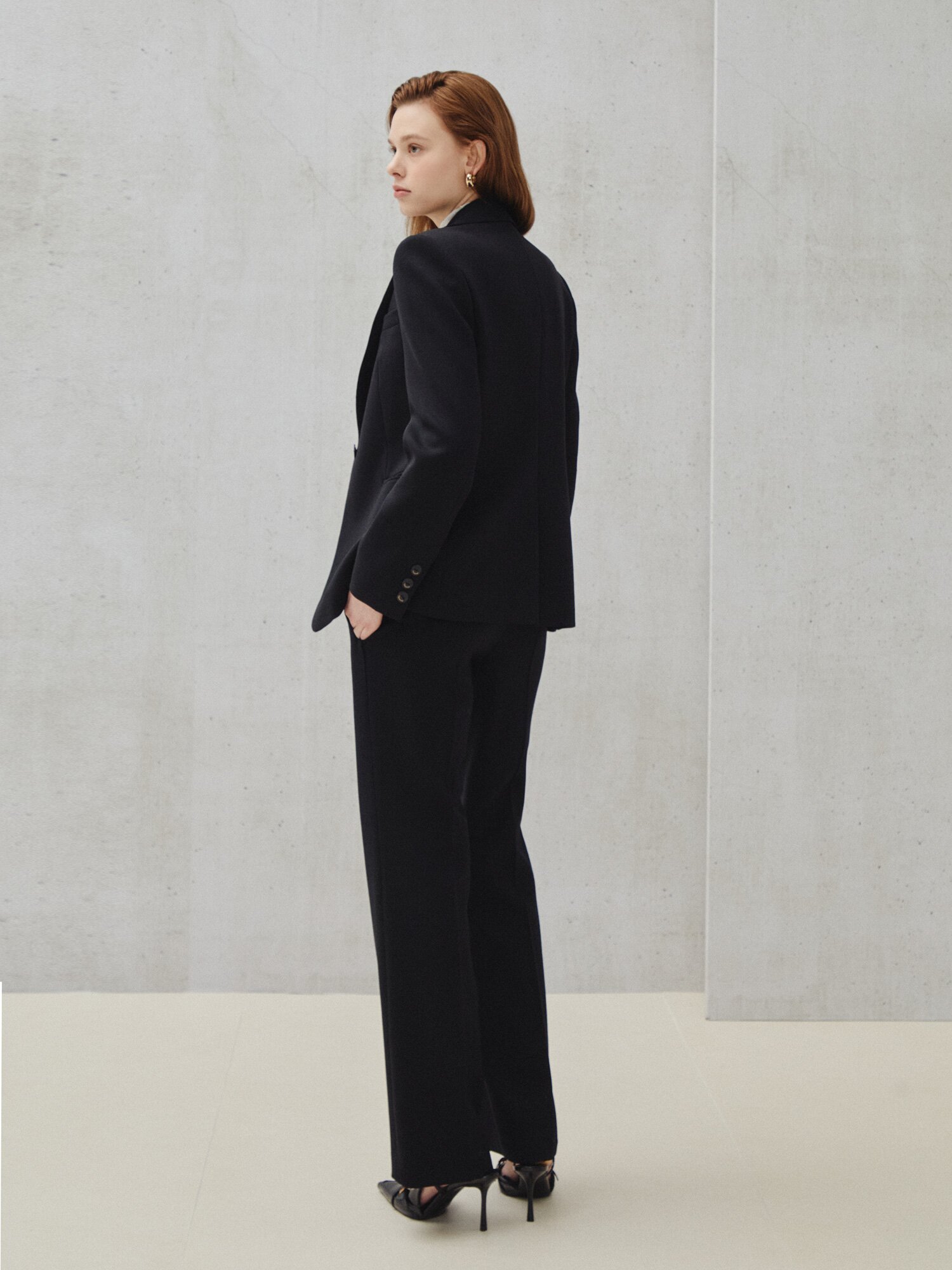 클래식 테일러드 블레이저 재킷 (BLACK)